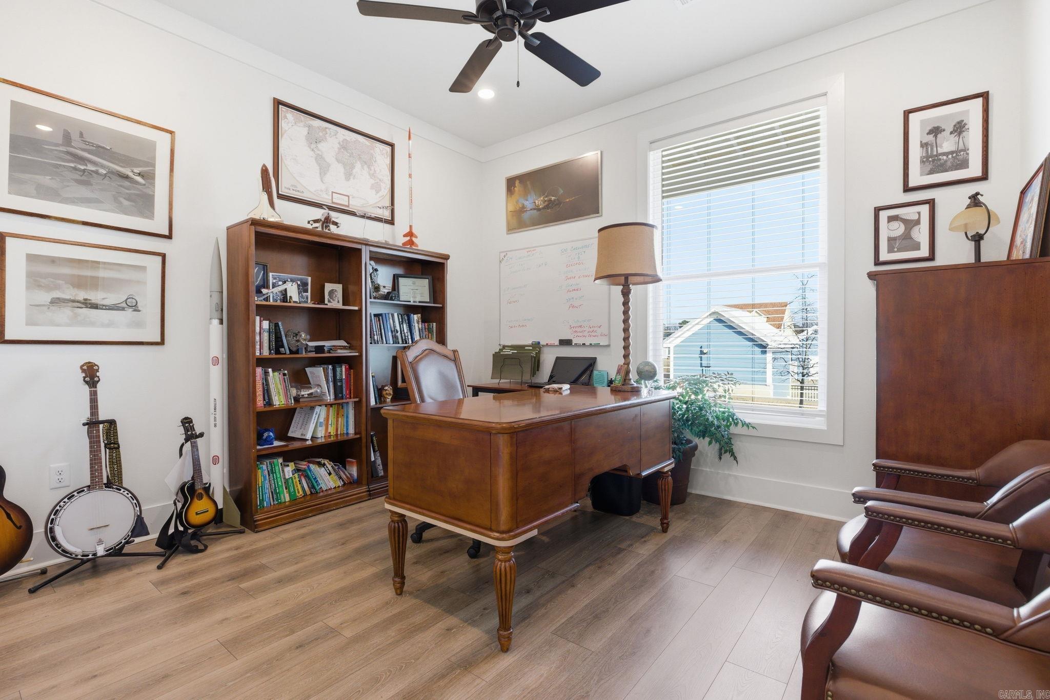 MIDTOWN BRYANT - Residential