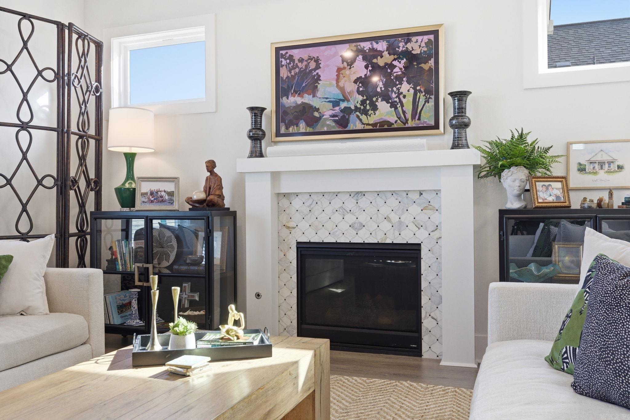 MIDTOWN BRYANT - Residential