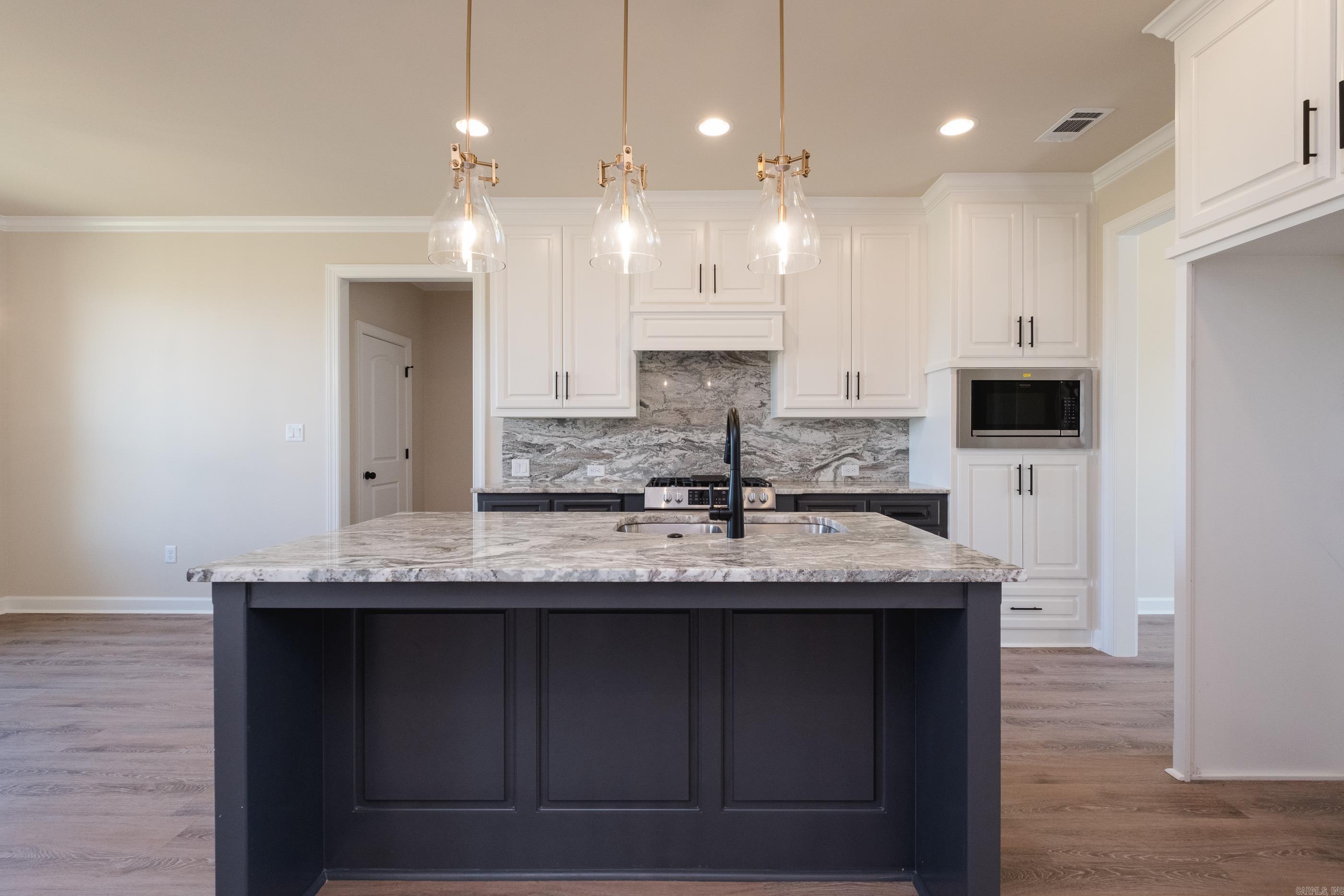 ASHLEY DOWNS - Residential