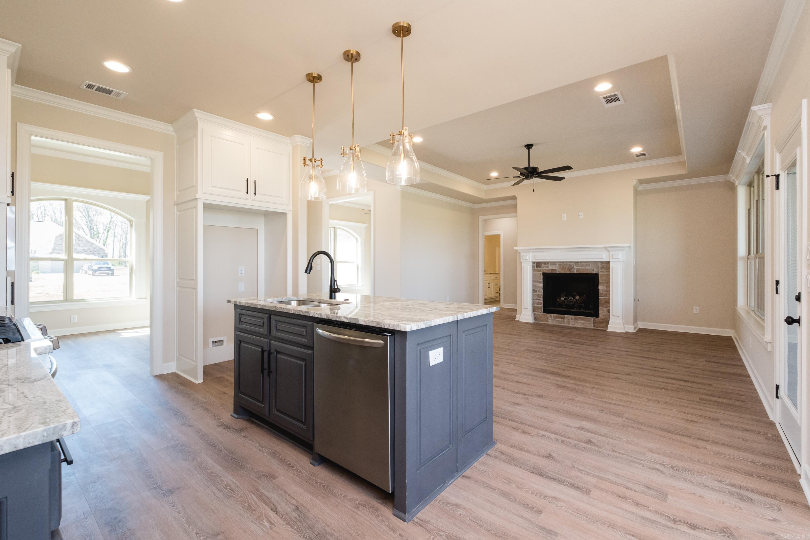 ASHLEY DOWNS - Residential