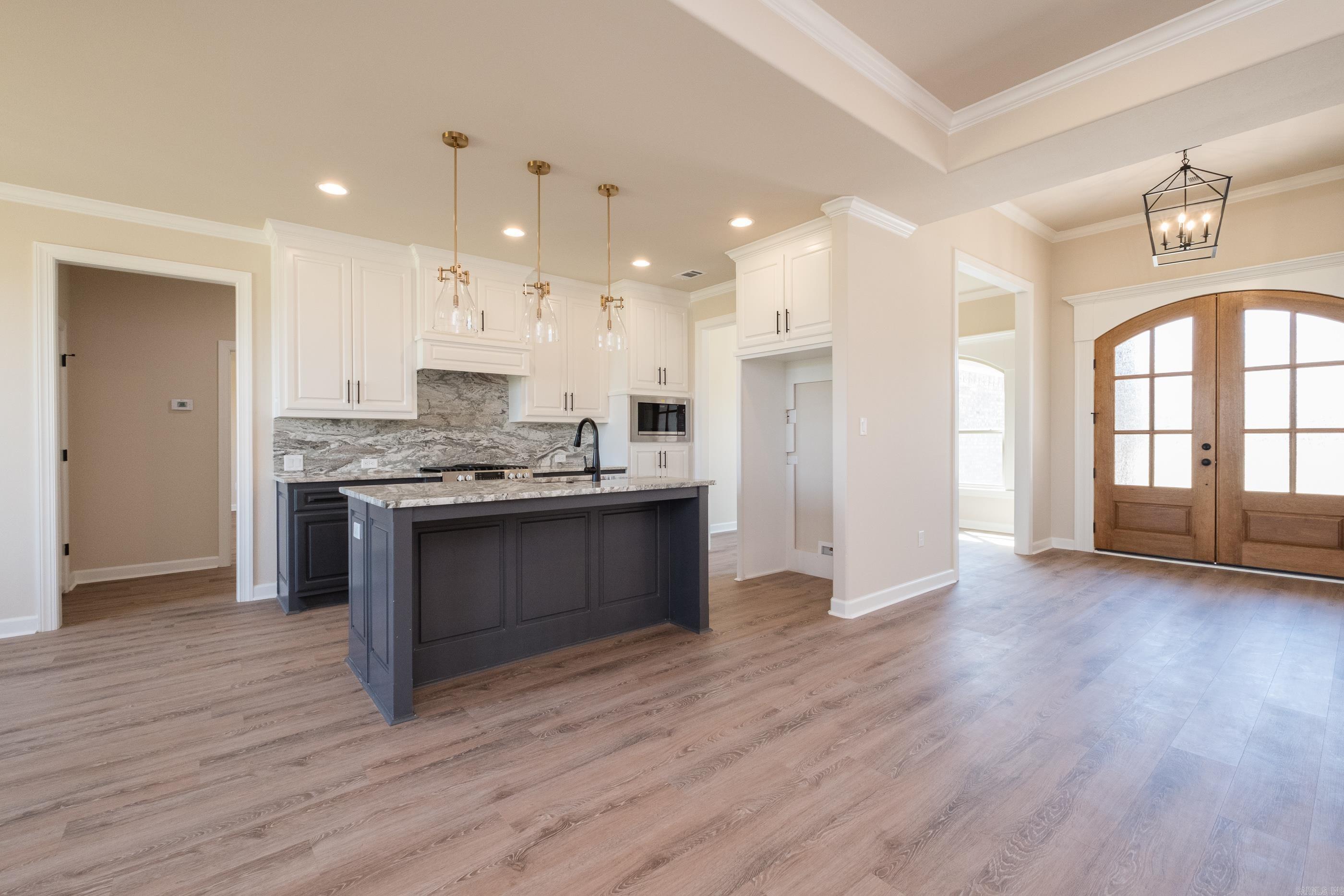 ASHLEY DOWNS - Residential