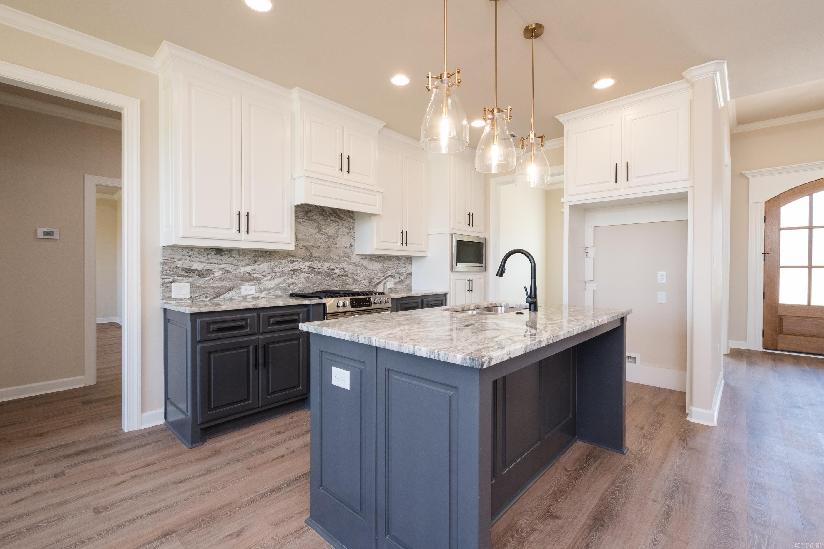 ASHLEY DOWNS - Residential