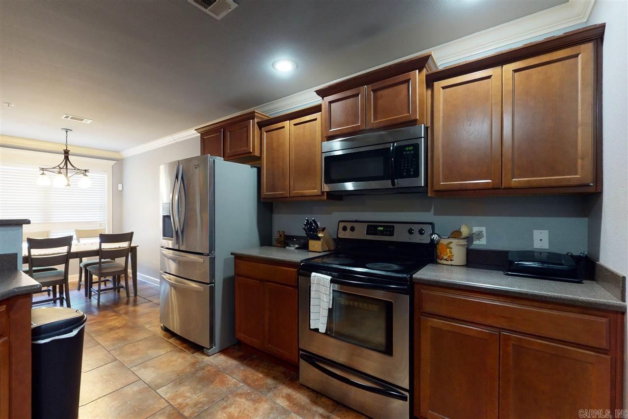 CROSSING ON THE GREEN P.U.D. - Residential