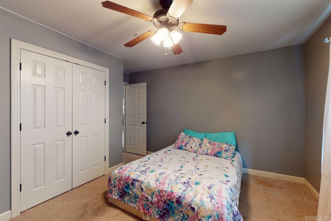 CROSSING ON THE GREEN P.U.D. - Residential