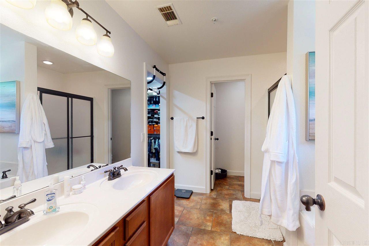 CROSSING ON THE GREEN P.U.D. - Residential