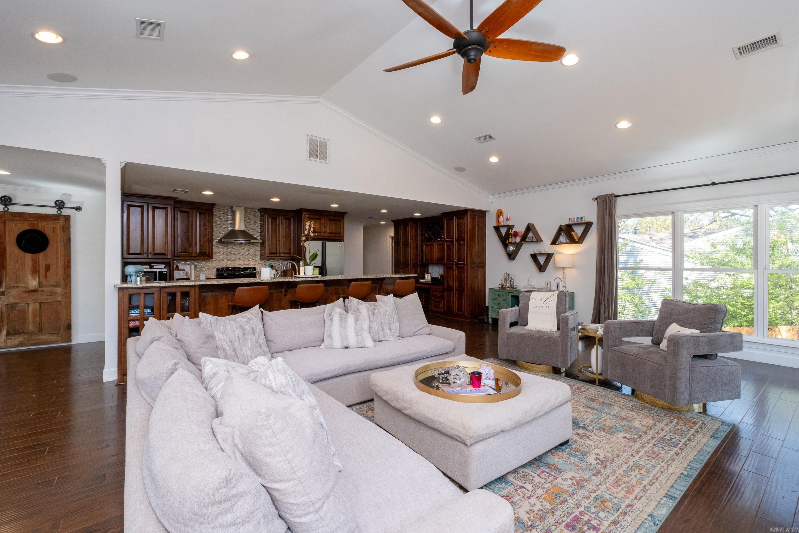 PLEASANT FOREST PARK - Residential