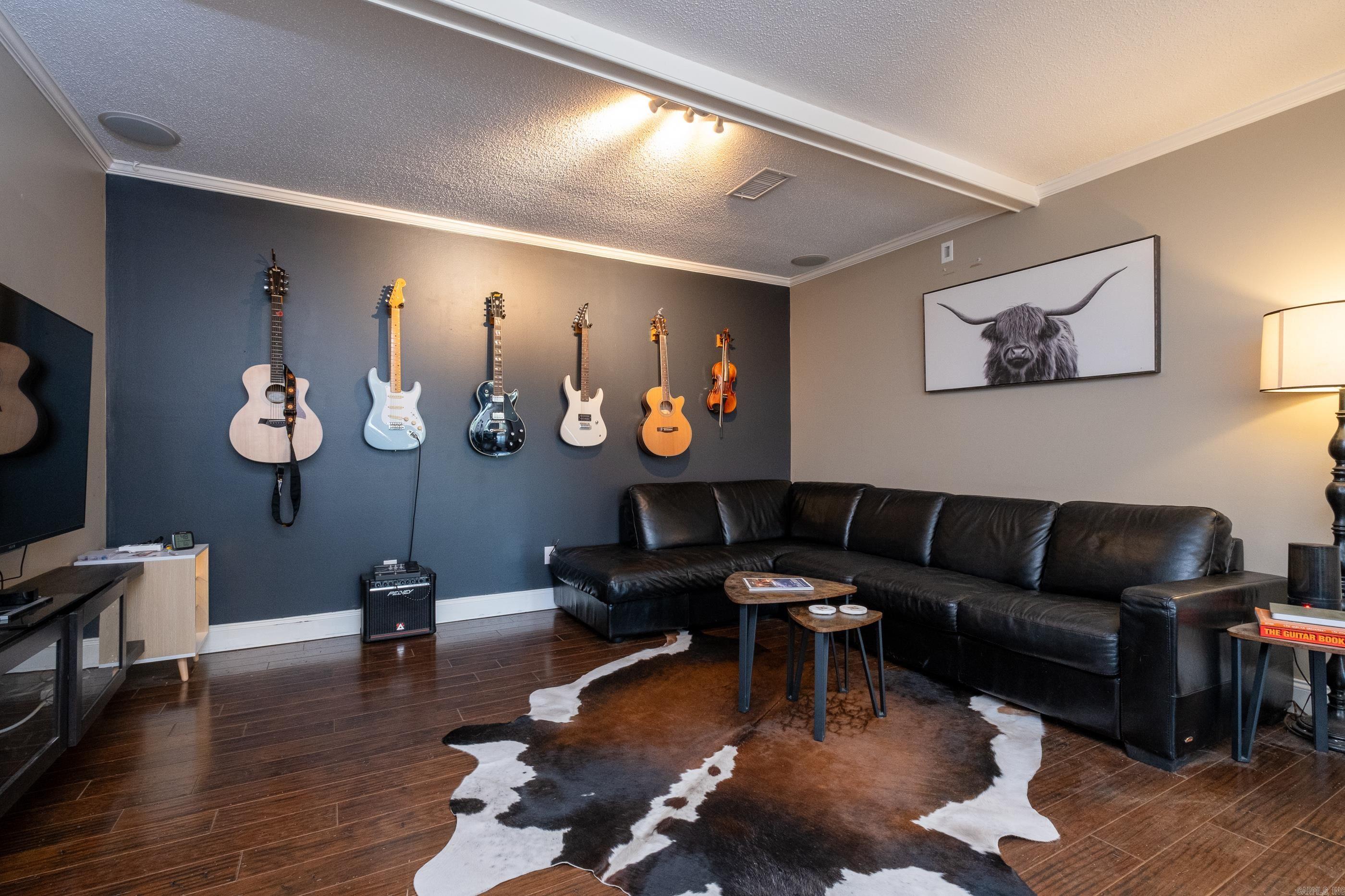 PLEASANT FOREST PARK - Residential