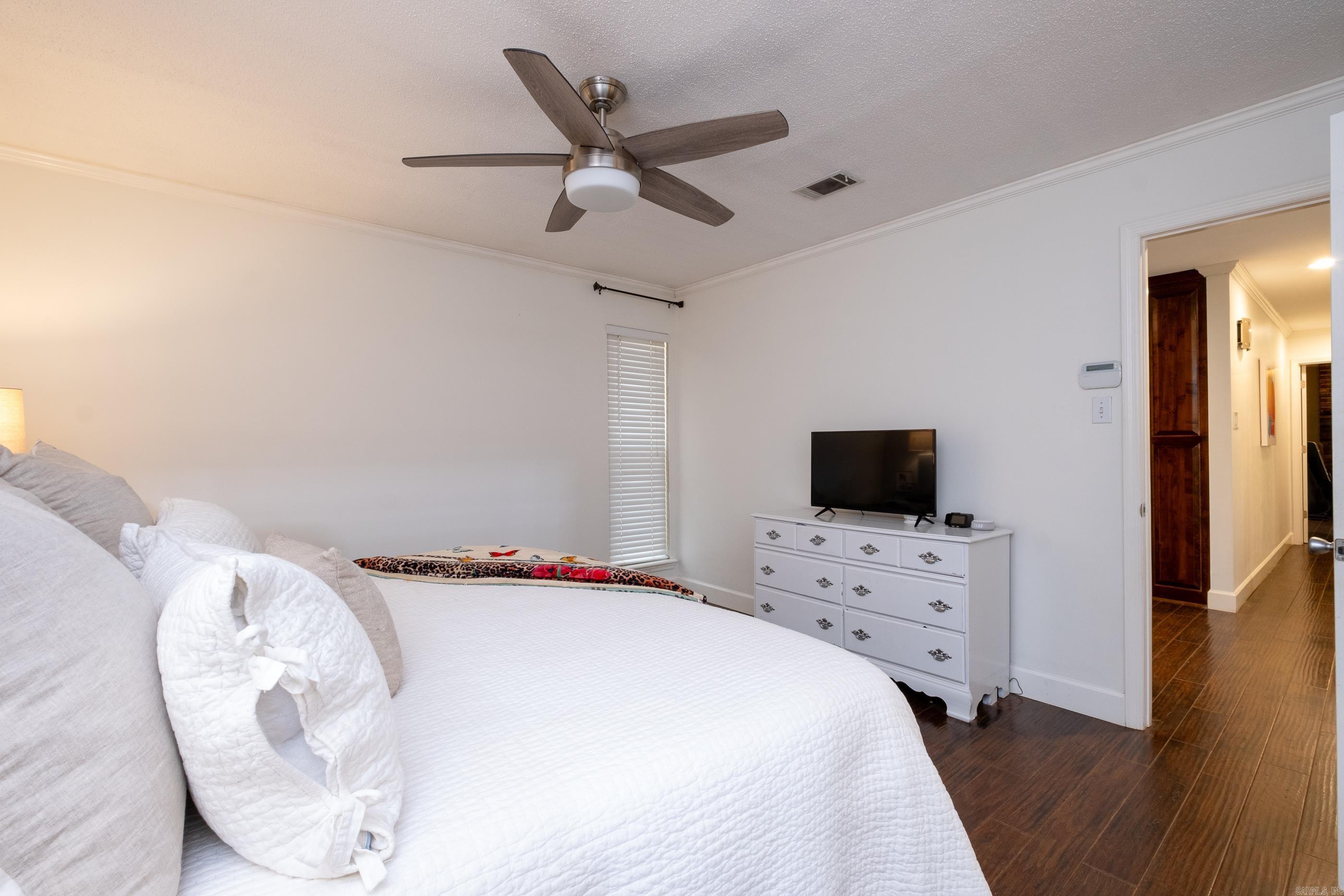 PLEASANT FOREST PARK - Residential