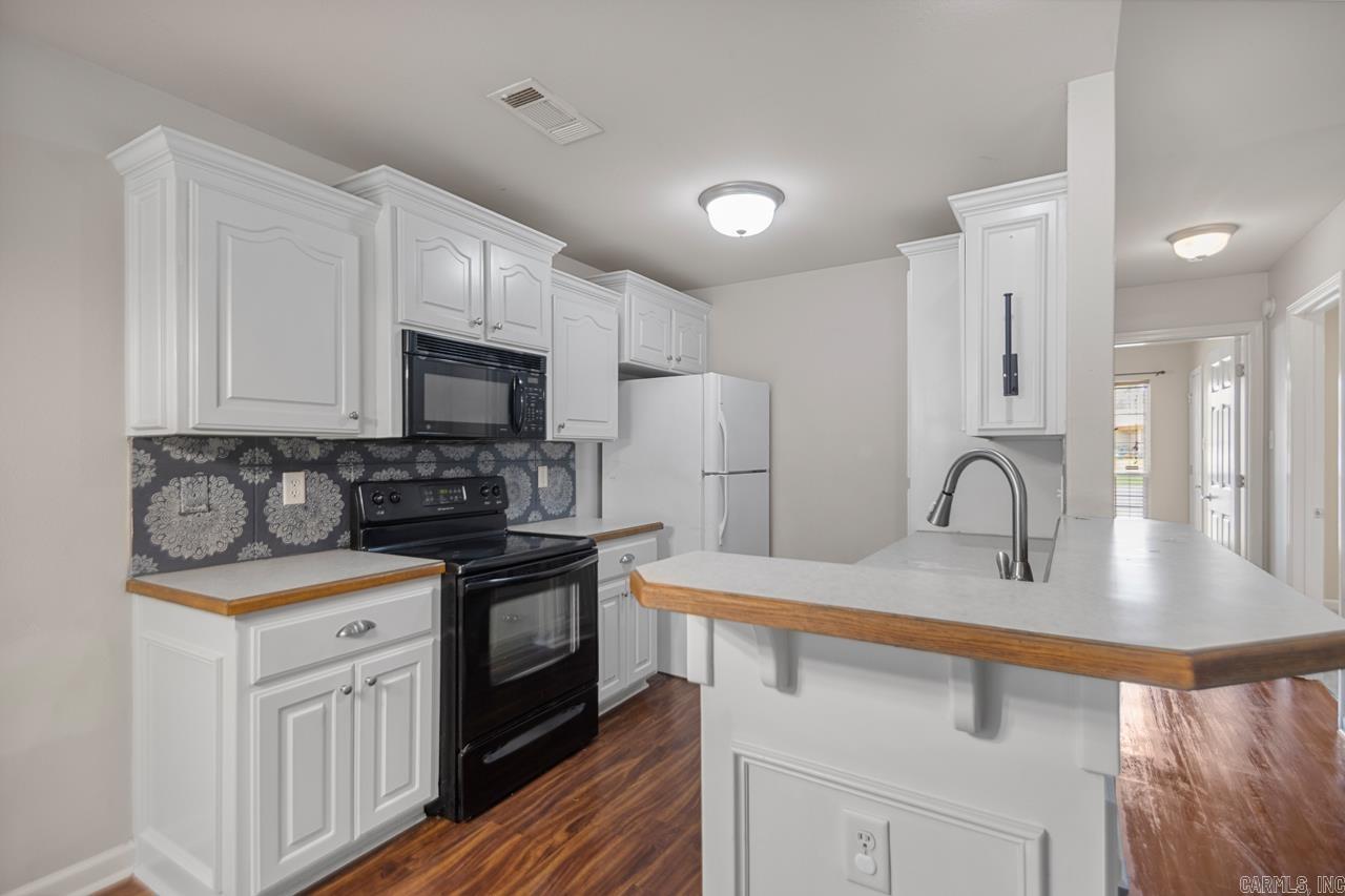 WEATHERING HEIGHTS - Residential