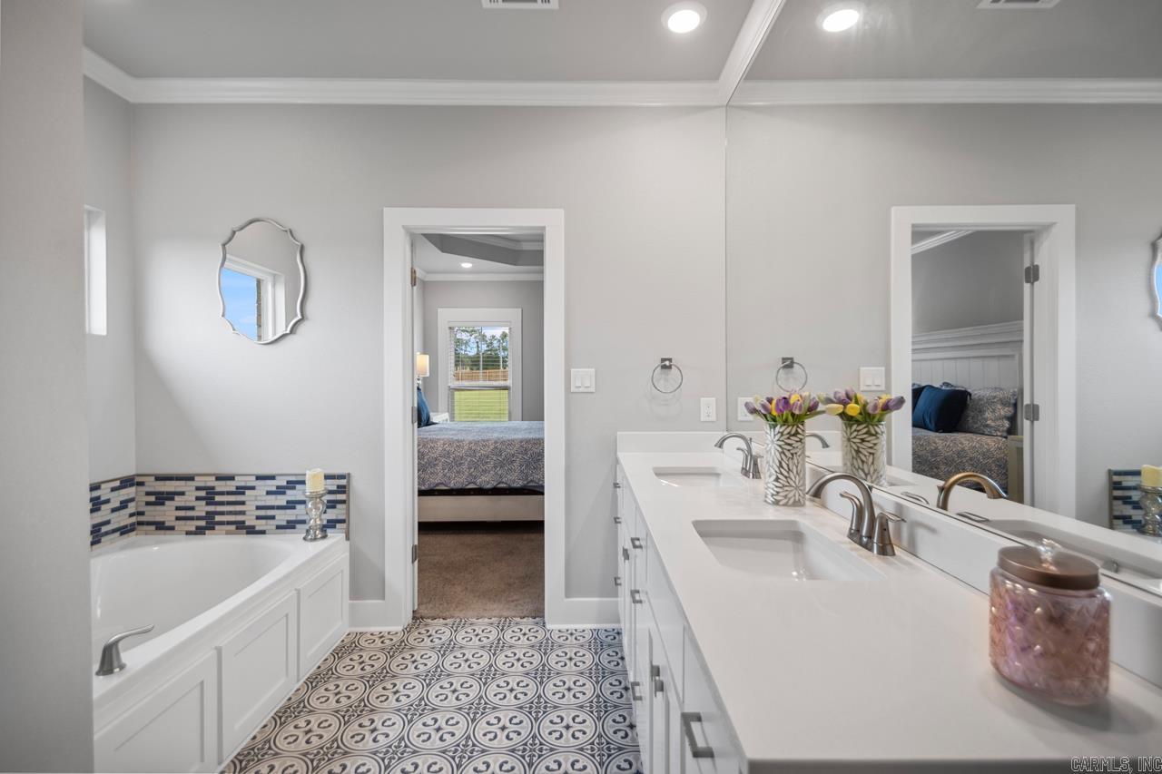 BIANCA MEADOWS - Residential