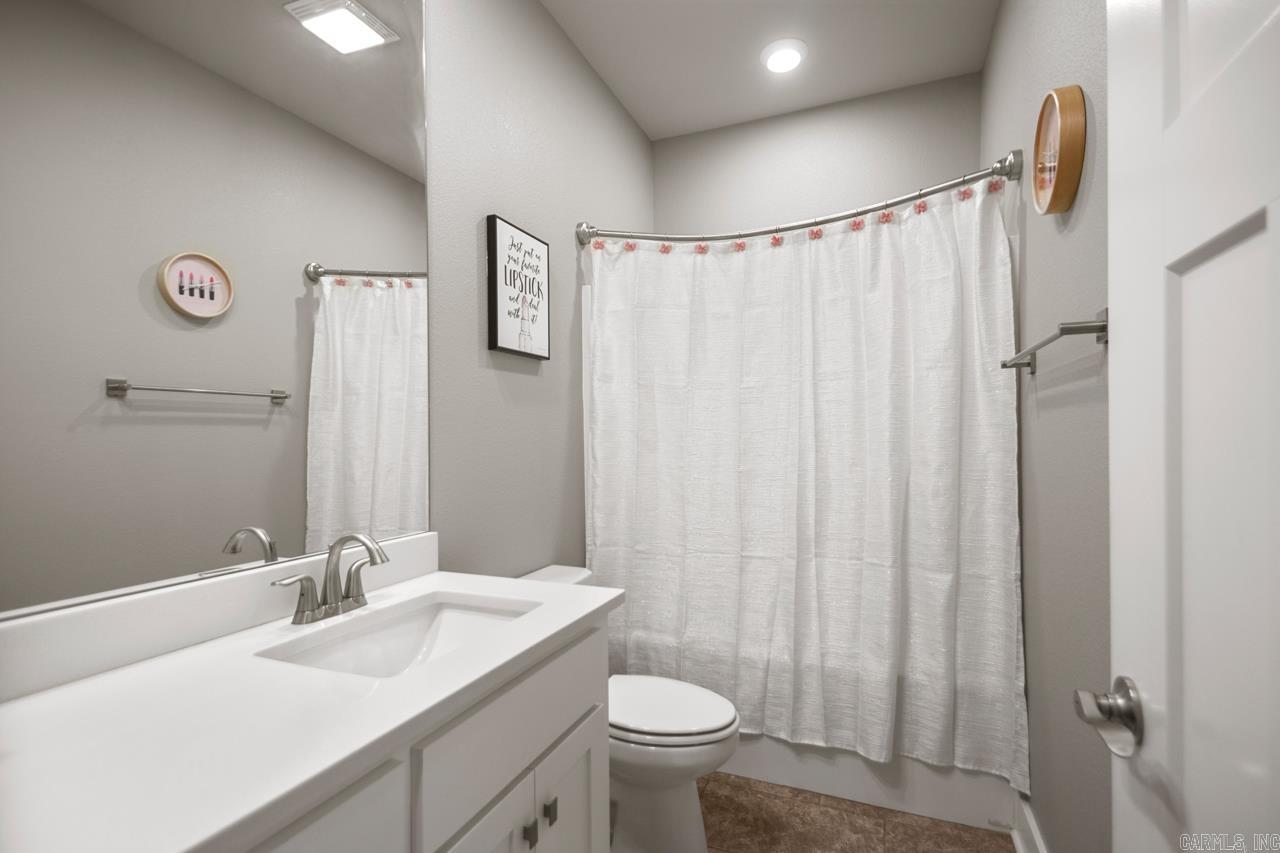 BIANCA MEADOWS - Residential