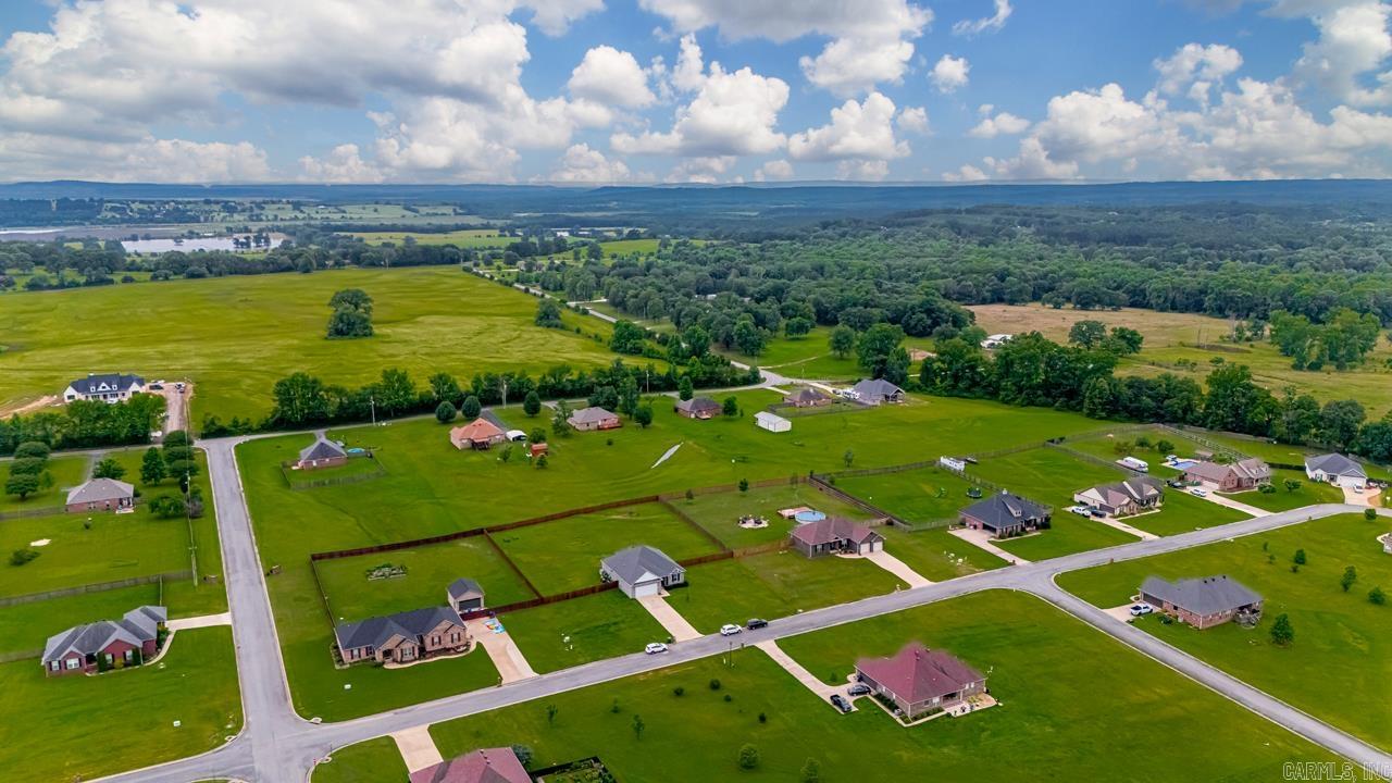 BIANCA MEADOWS - Residential