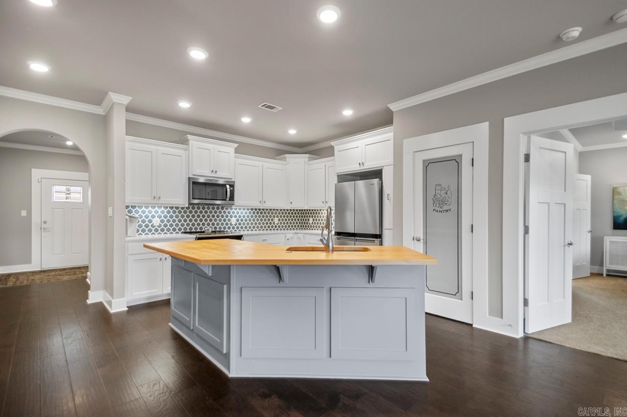 BIANCA MEADOWS - Residential