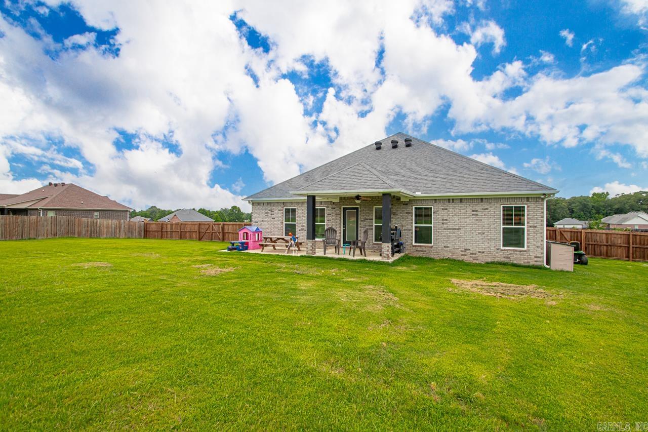 BIANCA MEADOWS - Residential