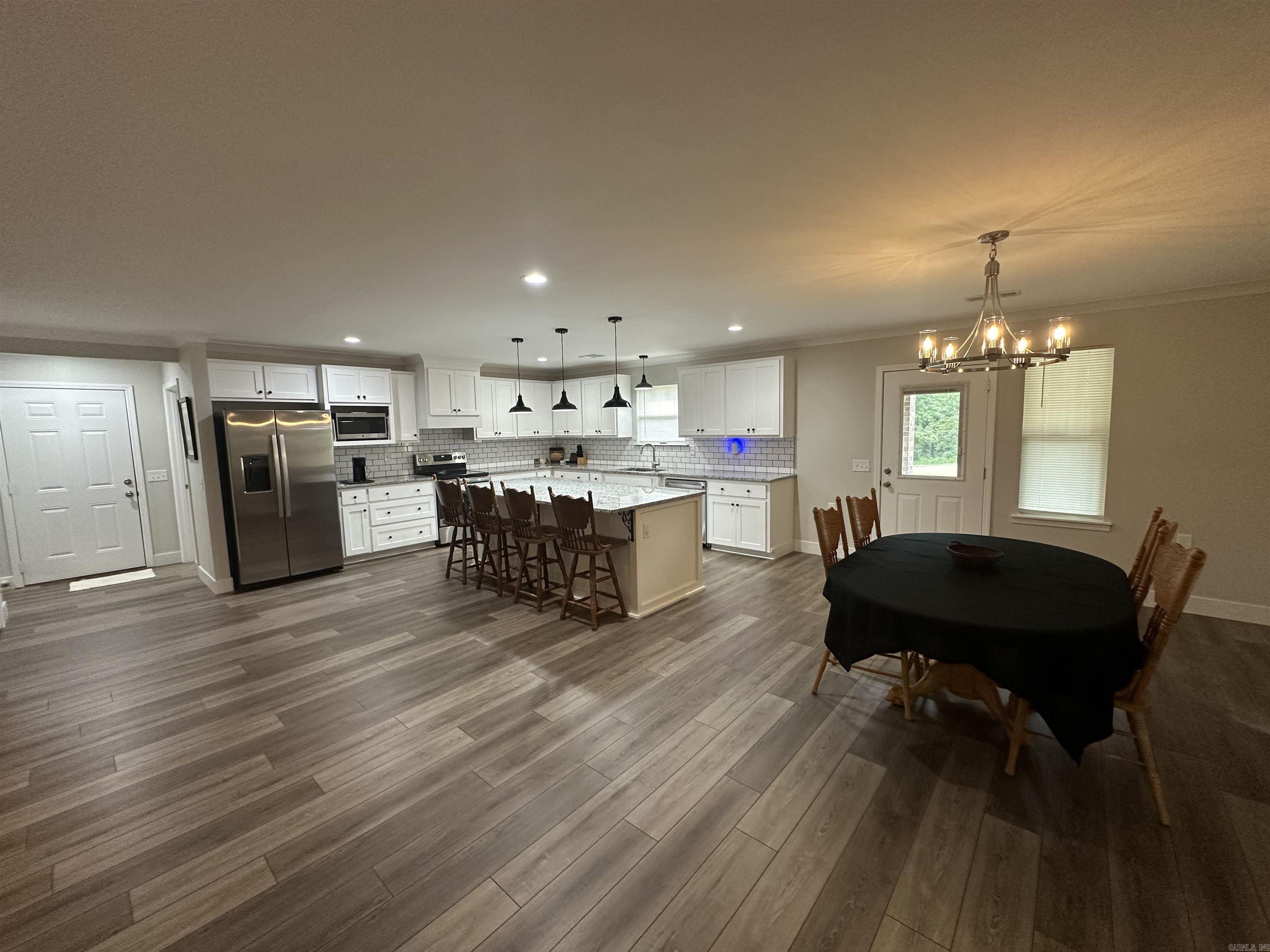 CRESTVIEW - Residential