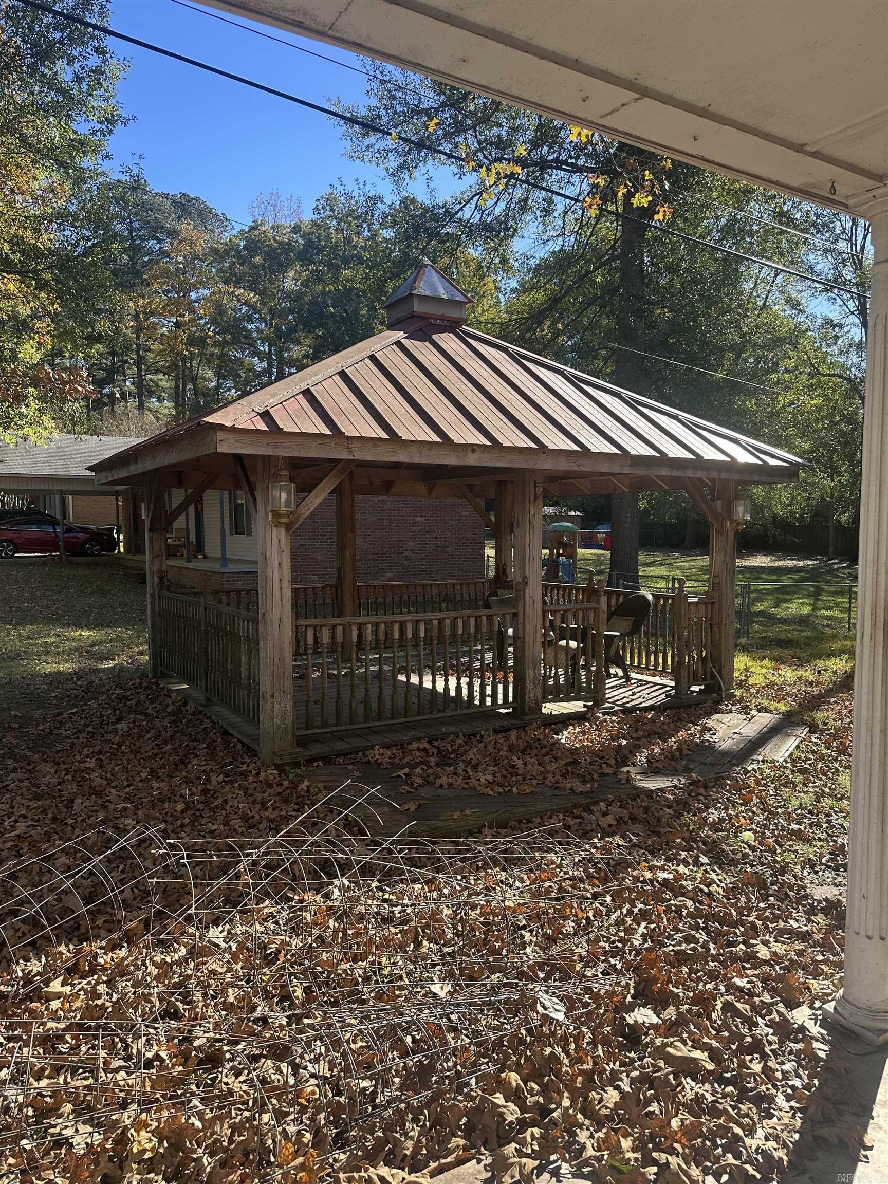 SHANNON HILLS s - Residential