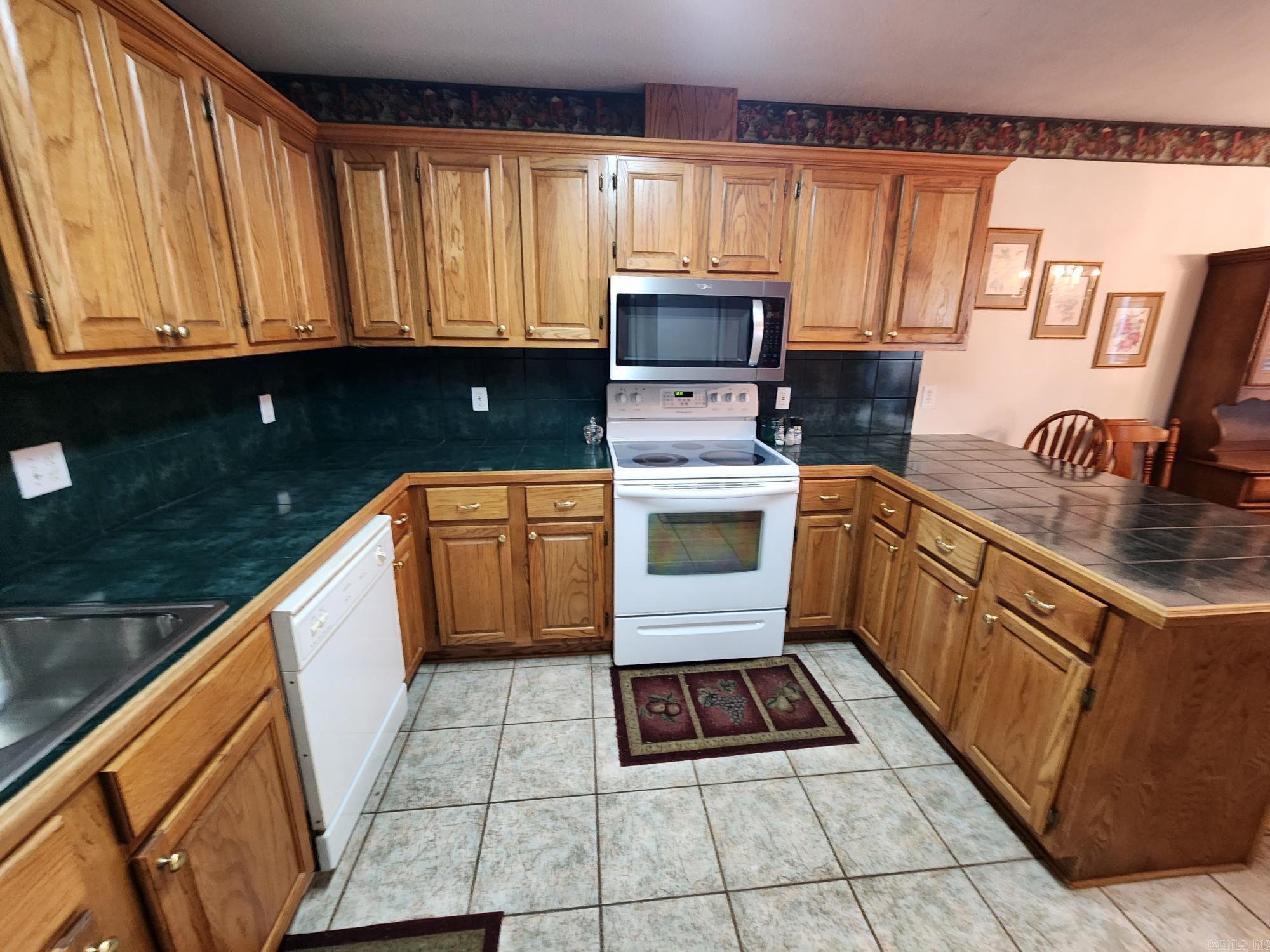 VALLEY ELMS S/D - Residential