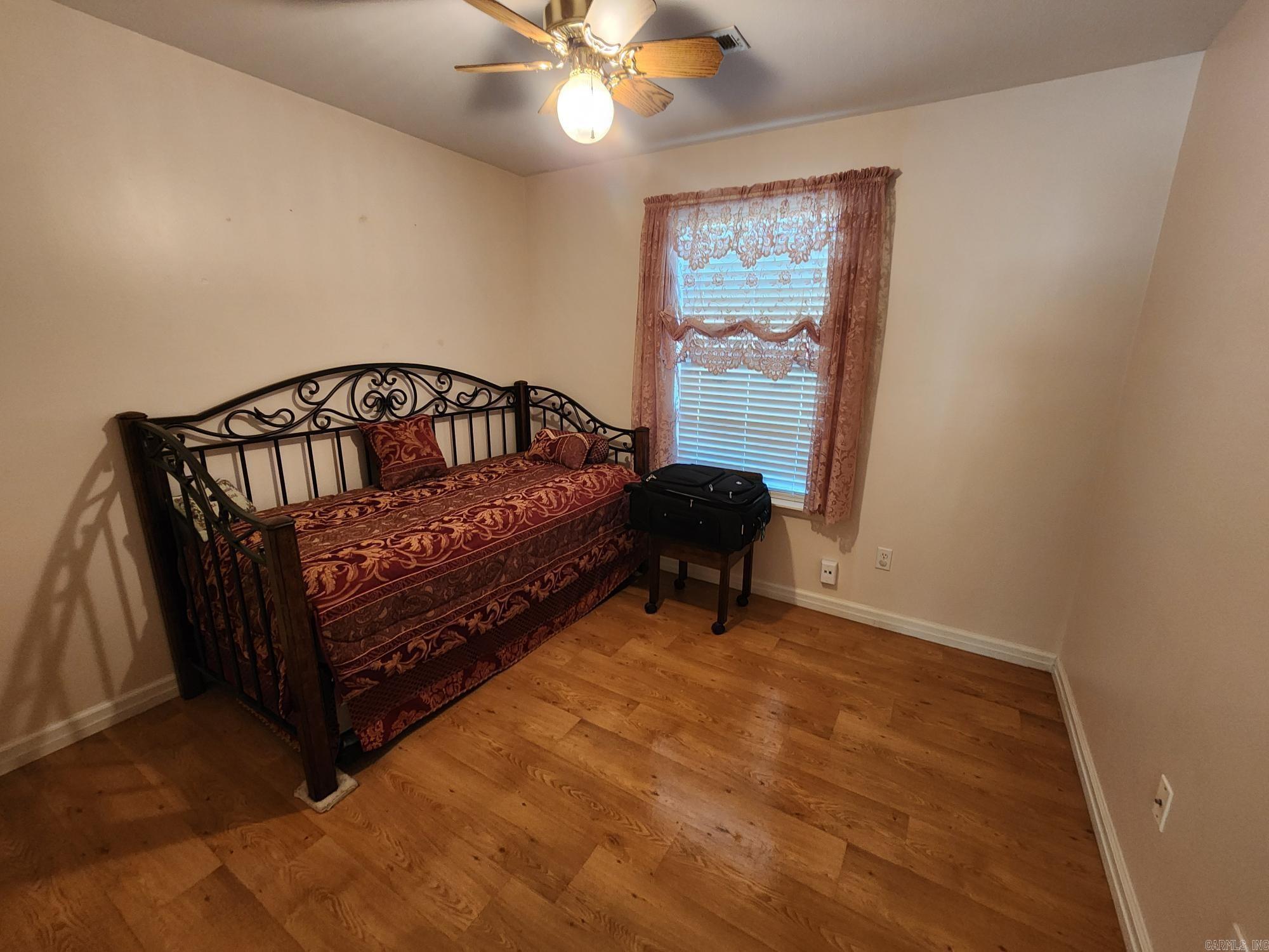 VALLEY ELMS S/D - Residential