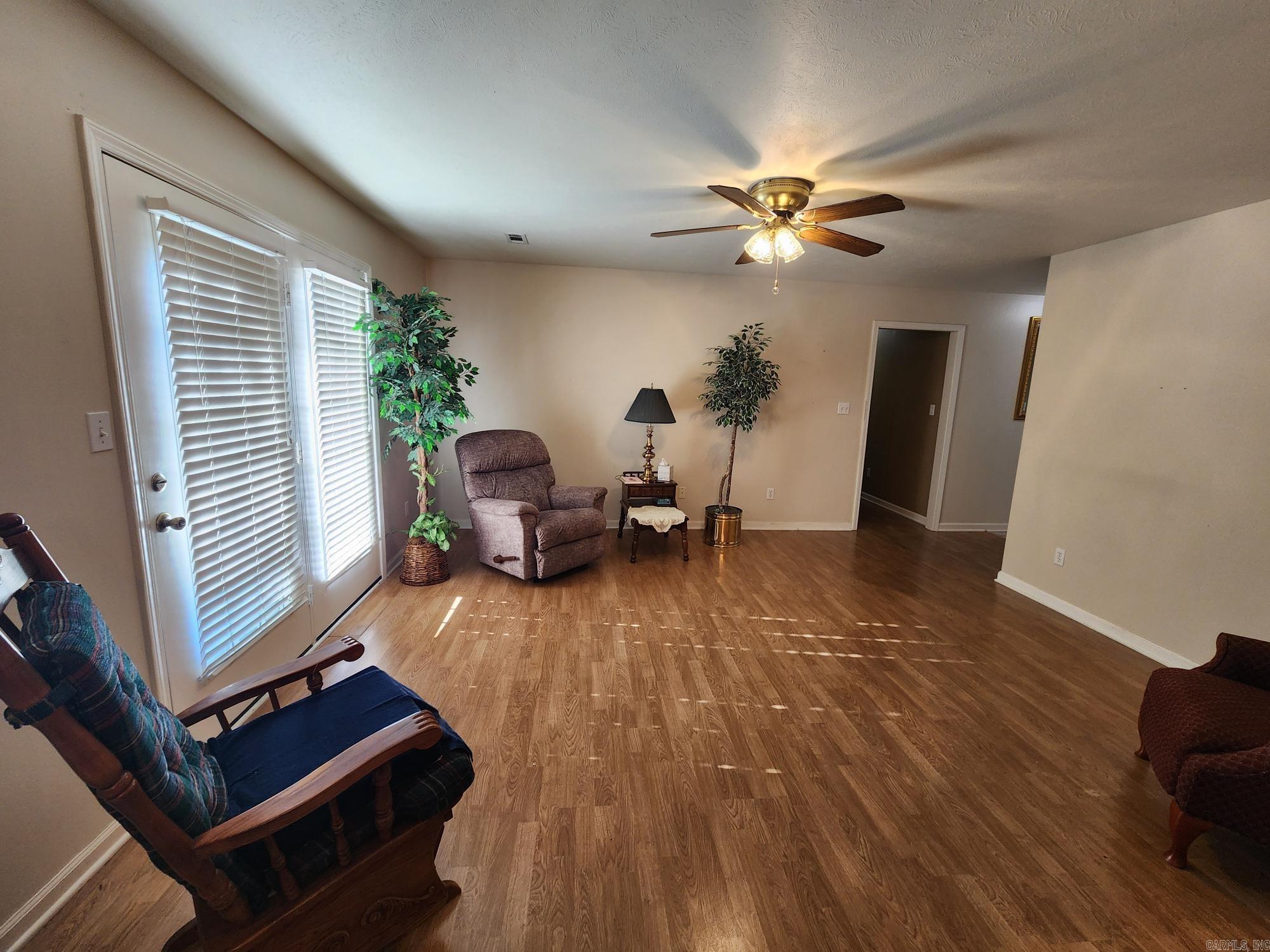 VALLEY ELMS S/D - Residential