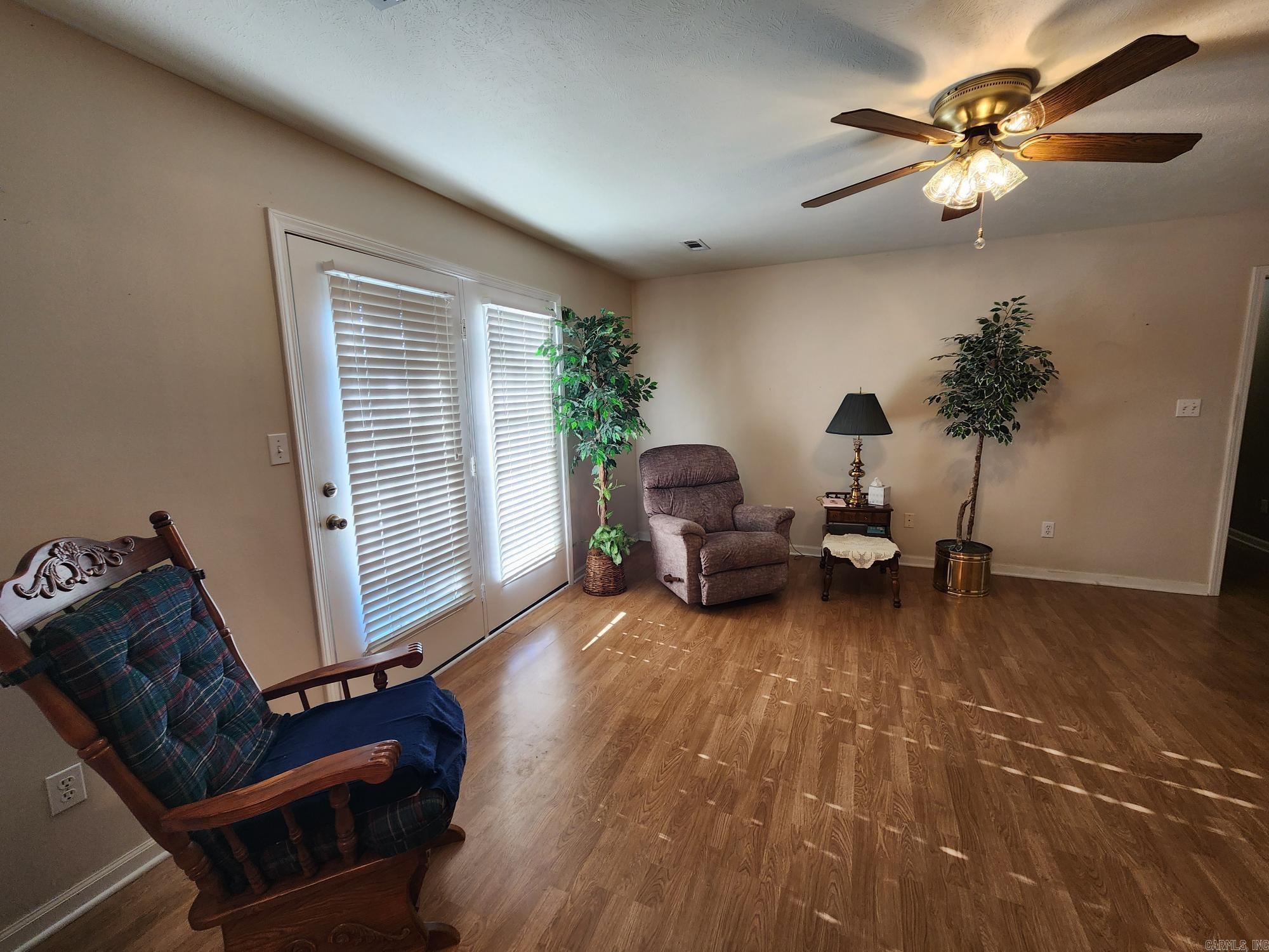 VALLEY ELMS S/D - Residential