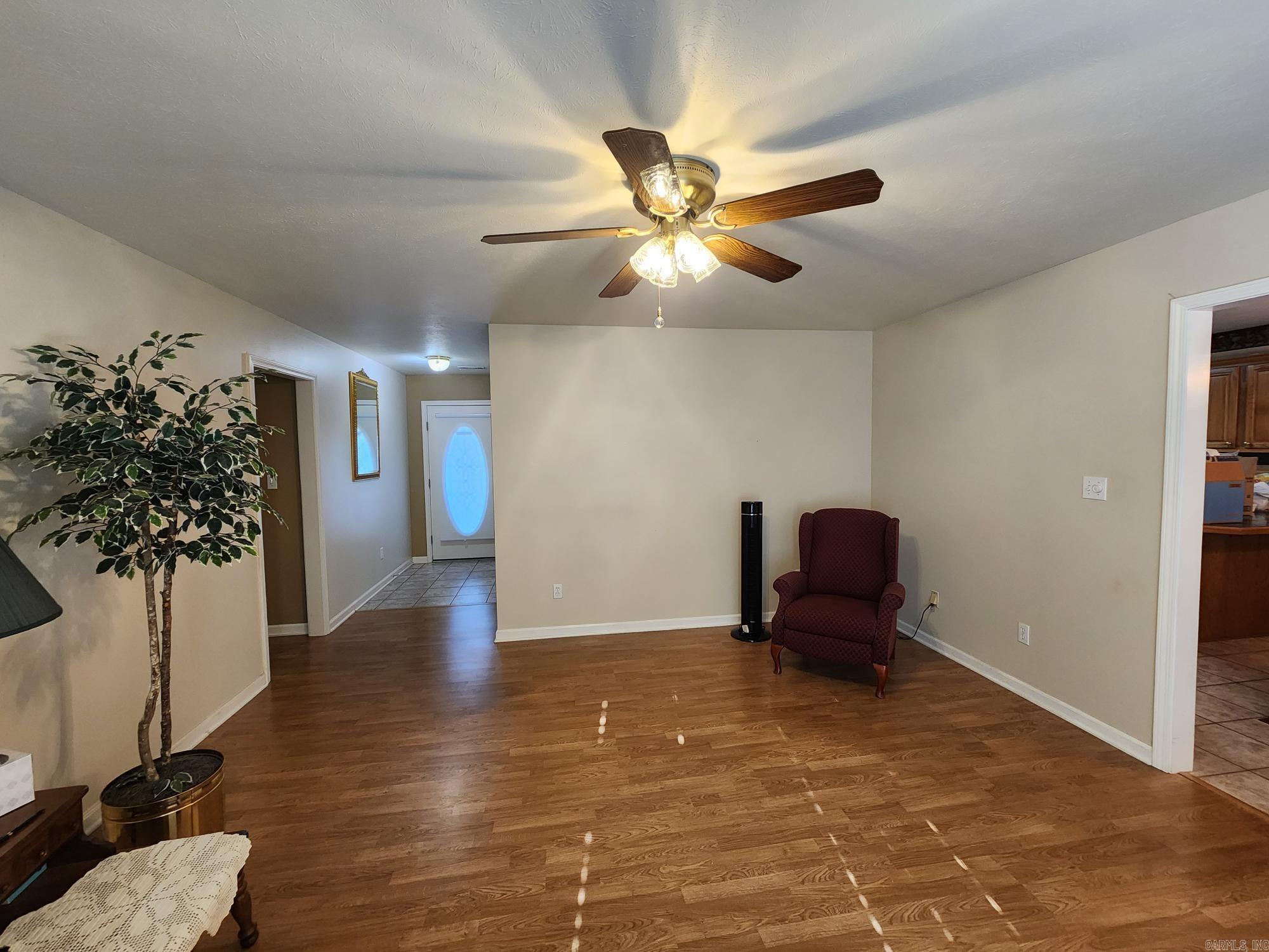 VALLEY ELMS S/D - Residential