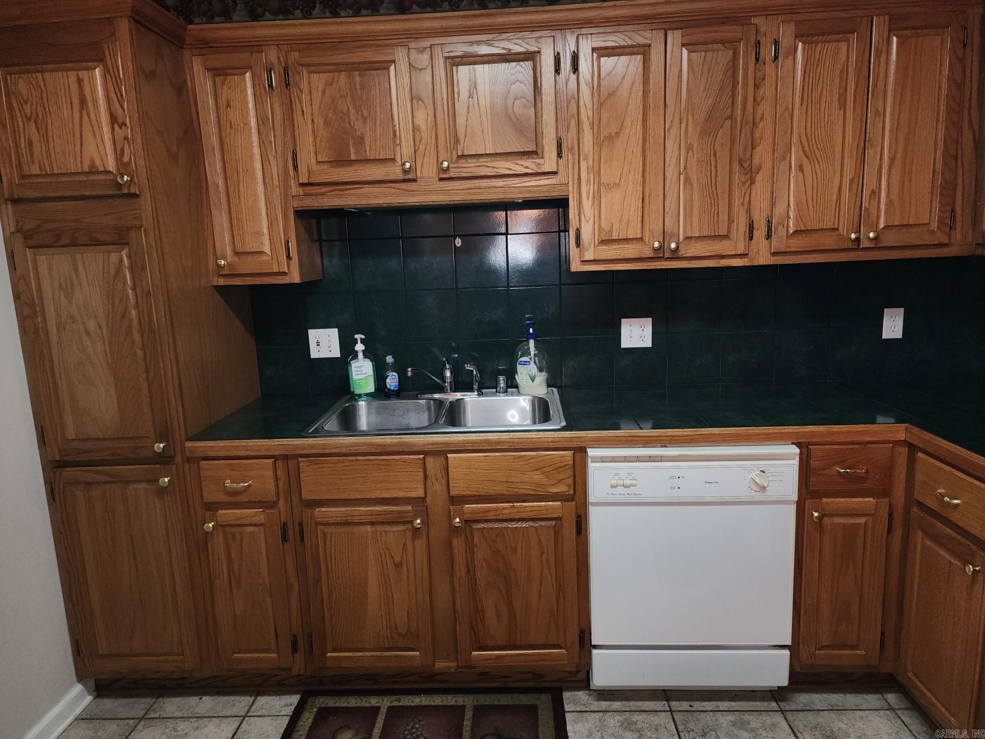 VALLEY ELMS S/D - Residential