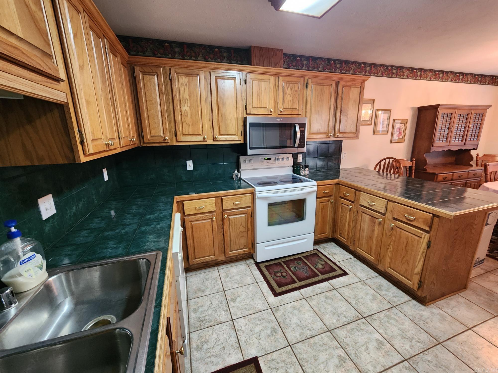 VALLEY ELMS S/D - Residential