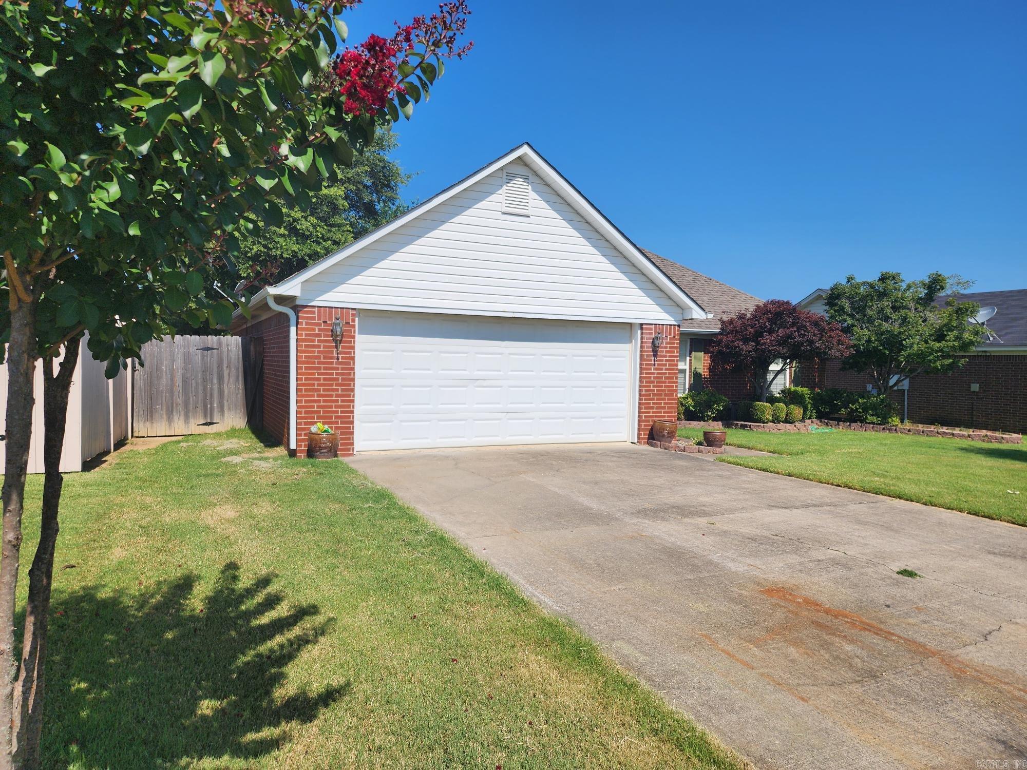 VALLEY ELMS S/D - Residential