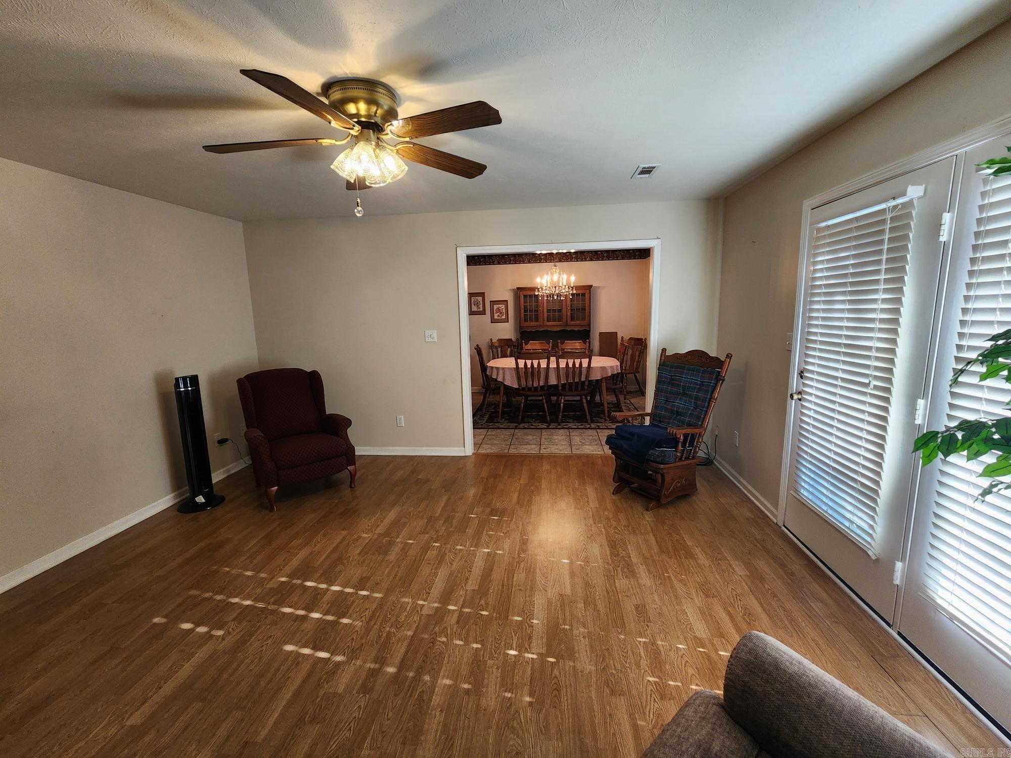 VALLEY ELMS S/D - Residential