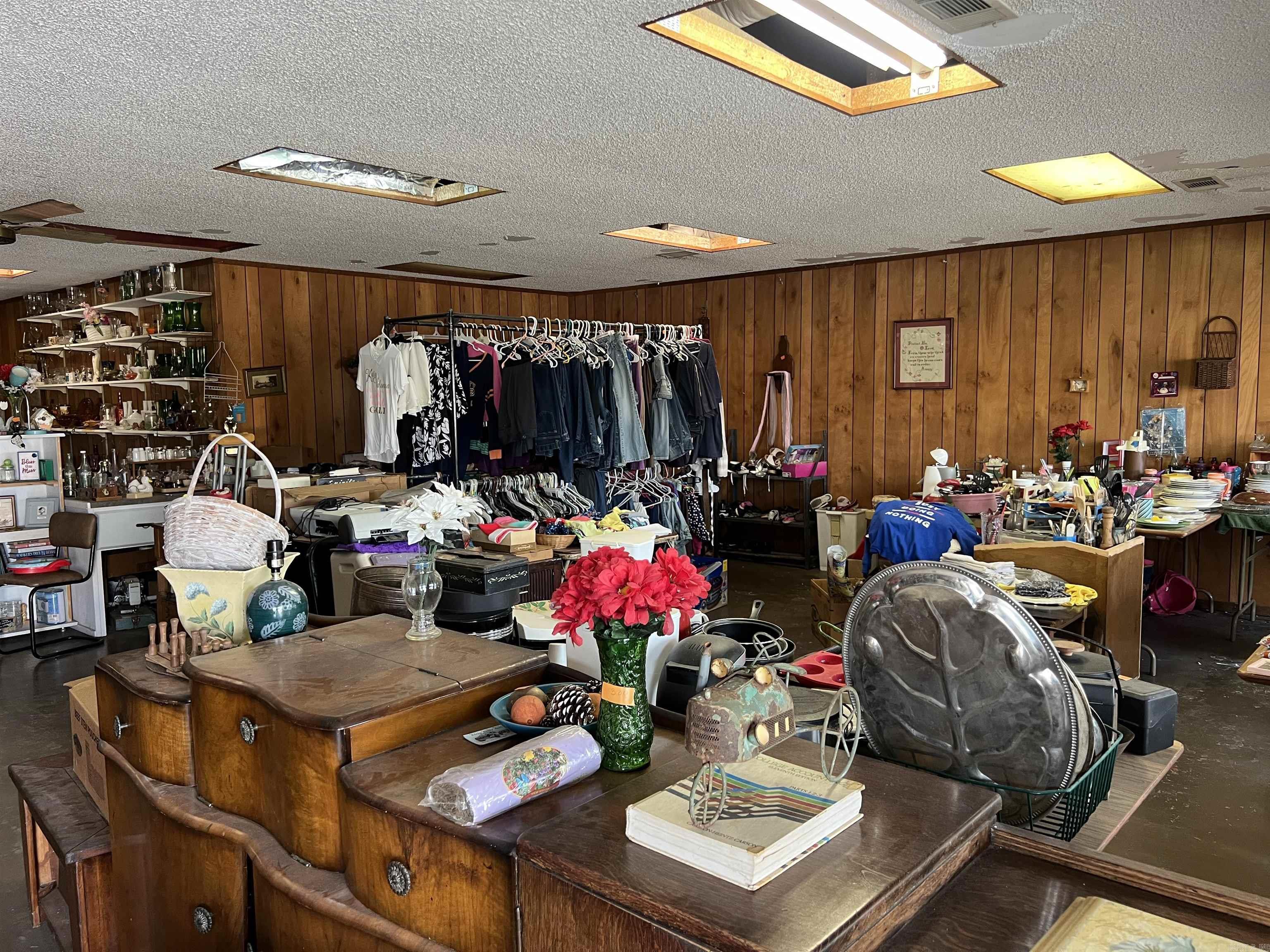 Metes & Bounds - Commercial Sale