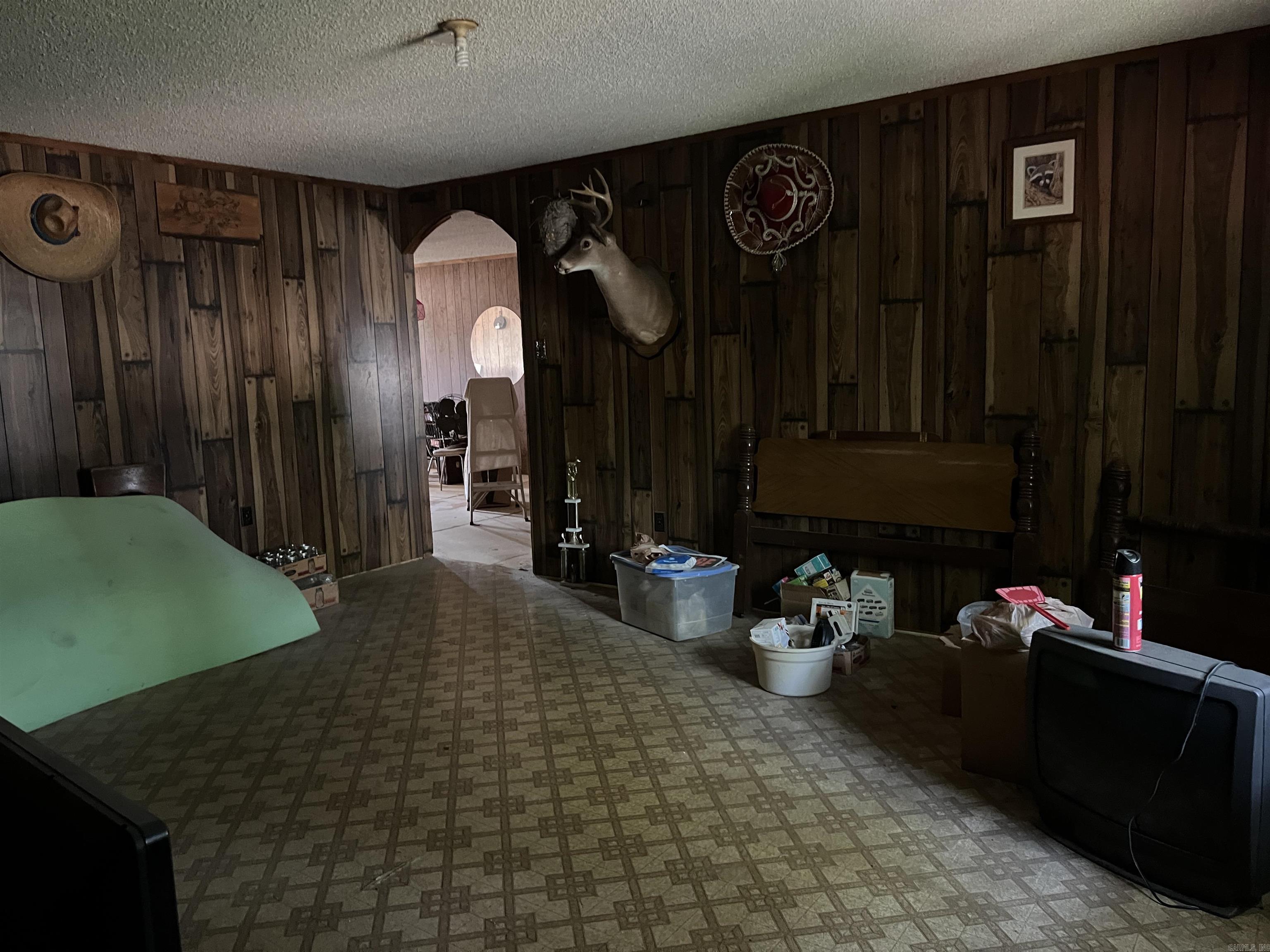 Metes & Bounds - Commercial Sale