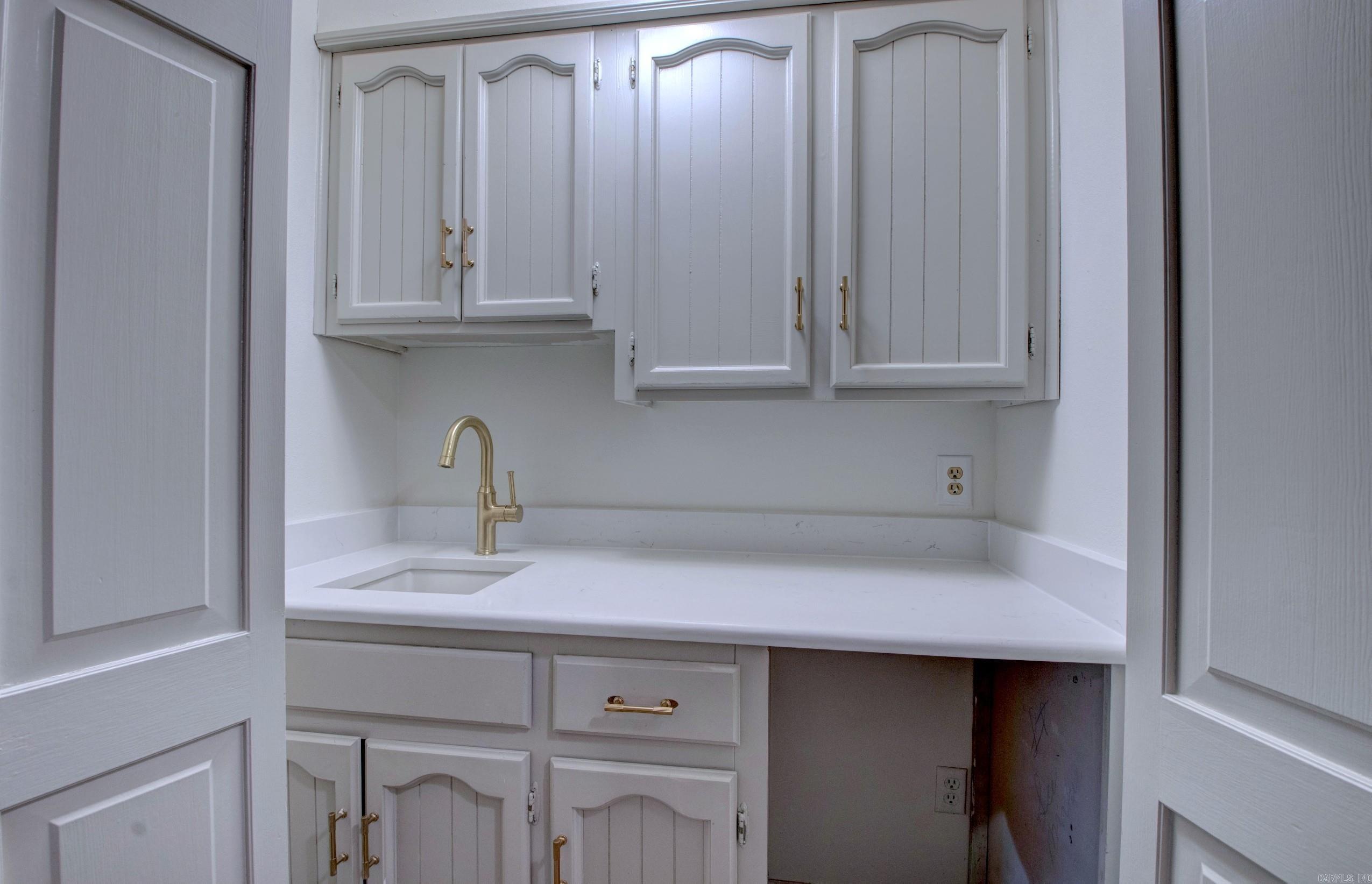 OTTER CREEK COMMUNITY - Residential