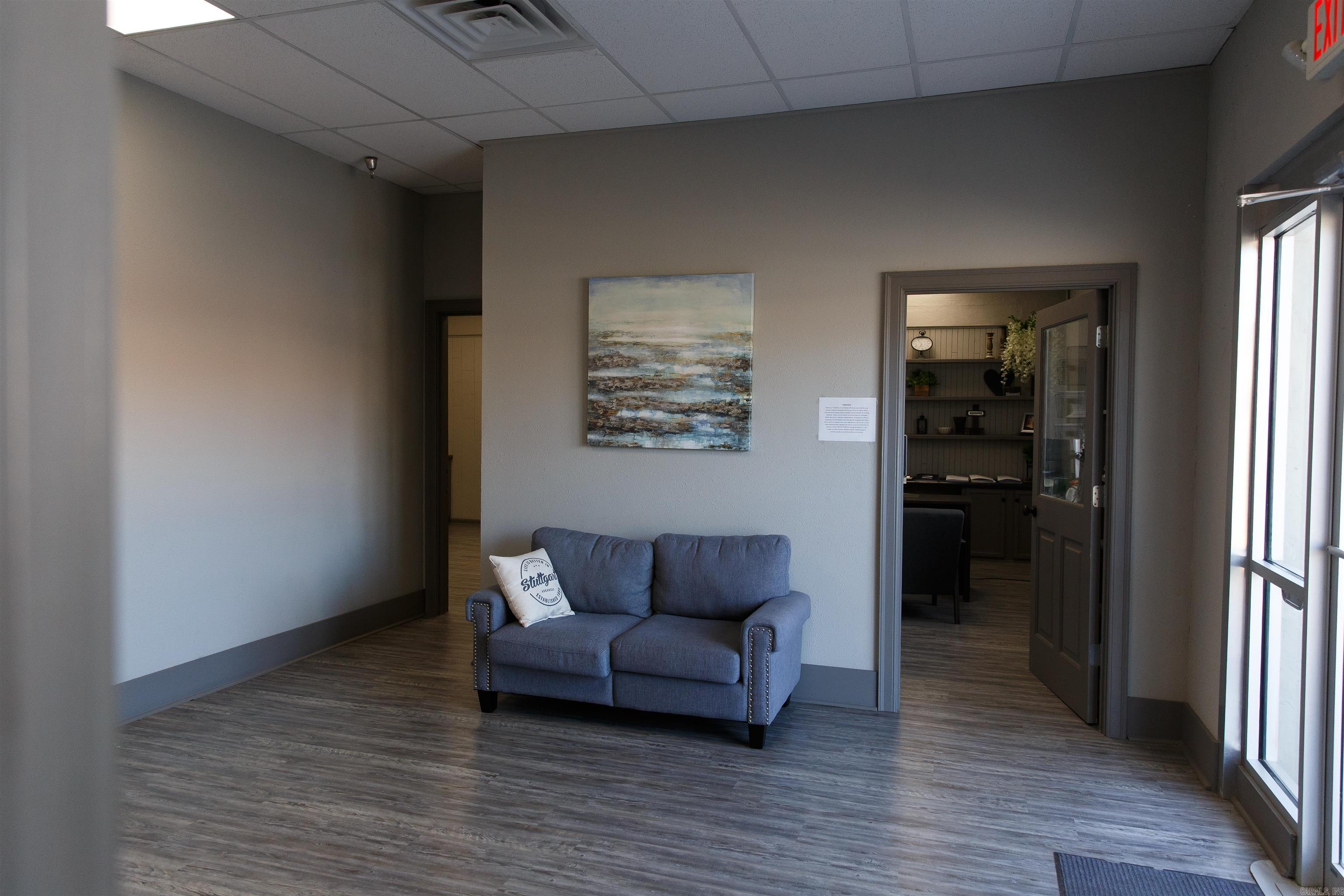 Union - Commercial Sale