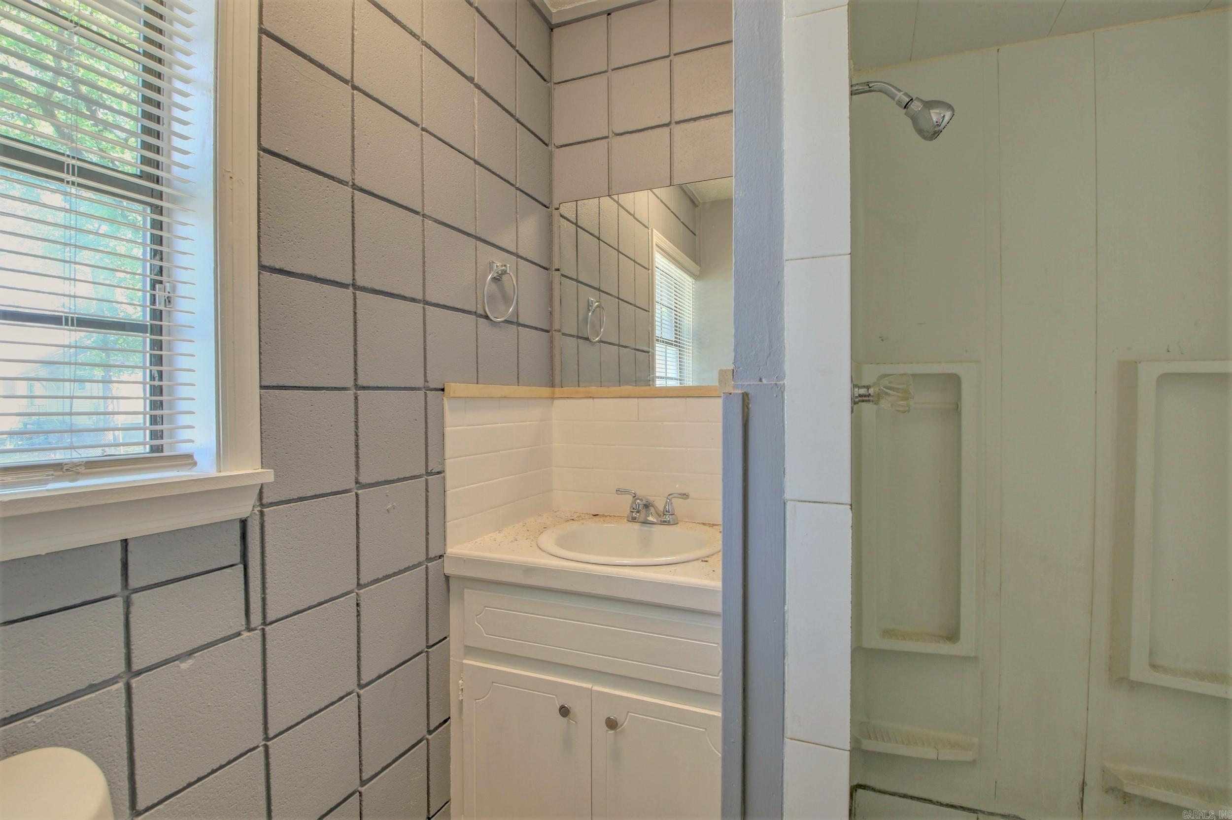 JOHNSON S J - Residential