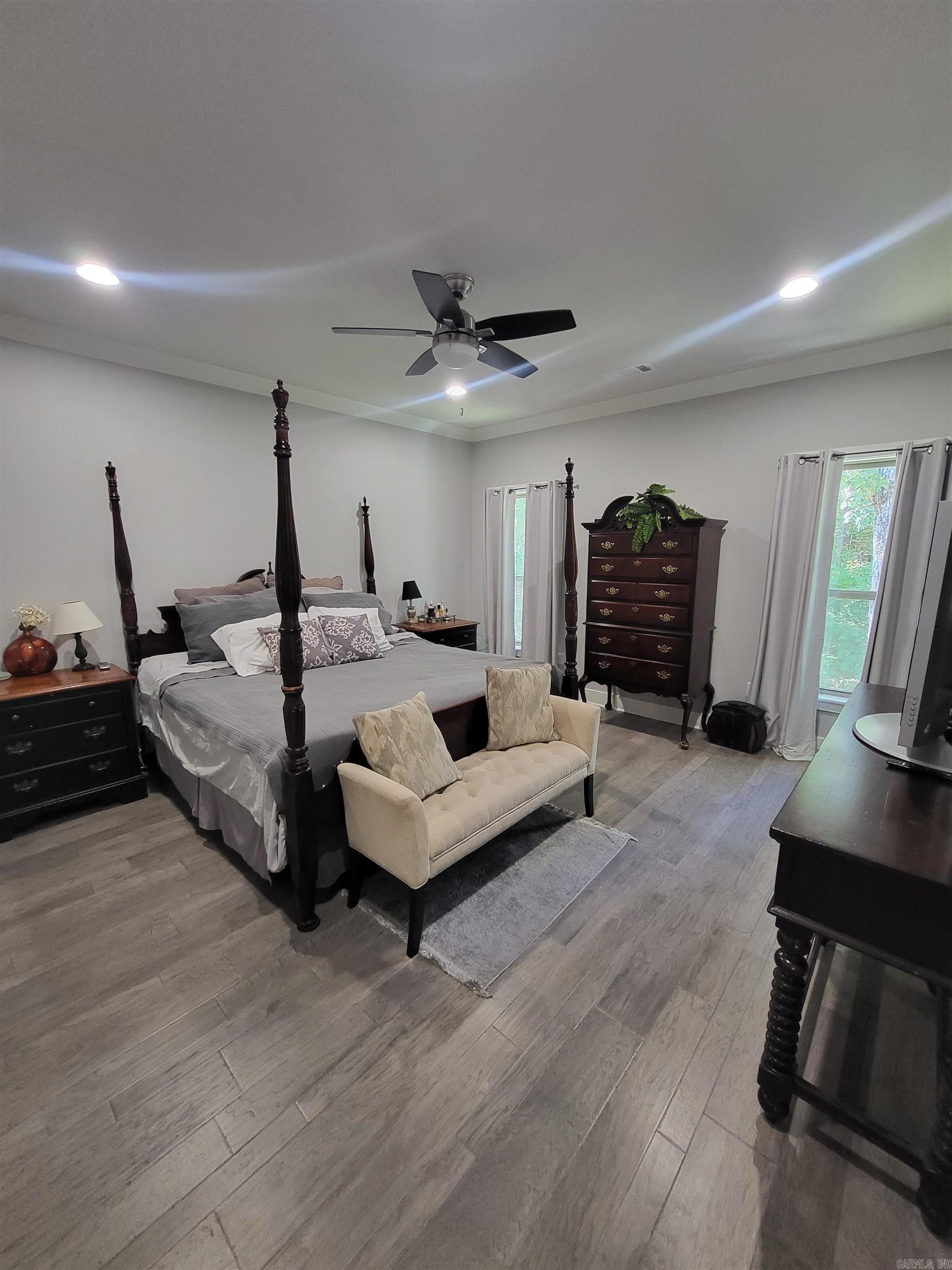 GIBRALTER HGTS - Residential