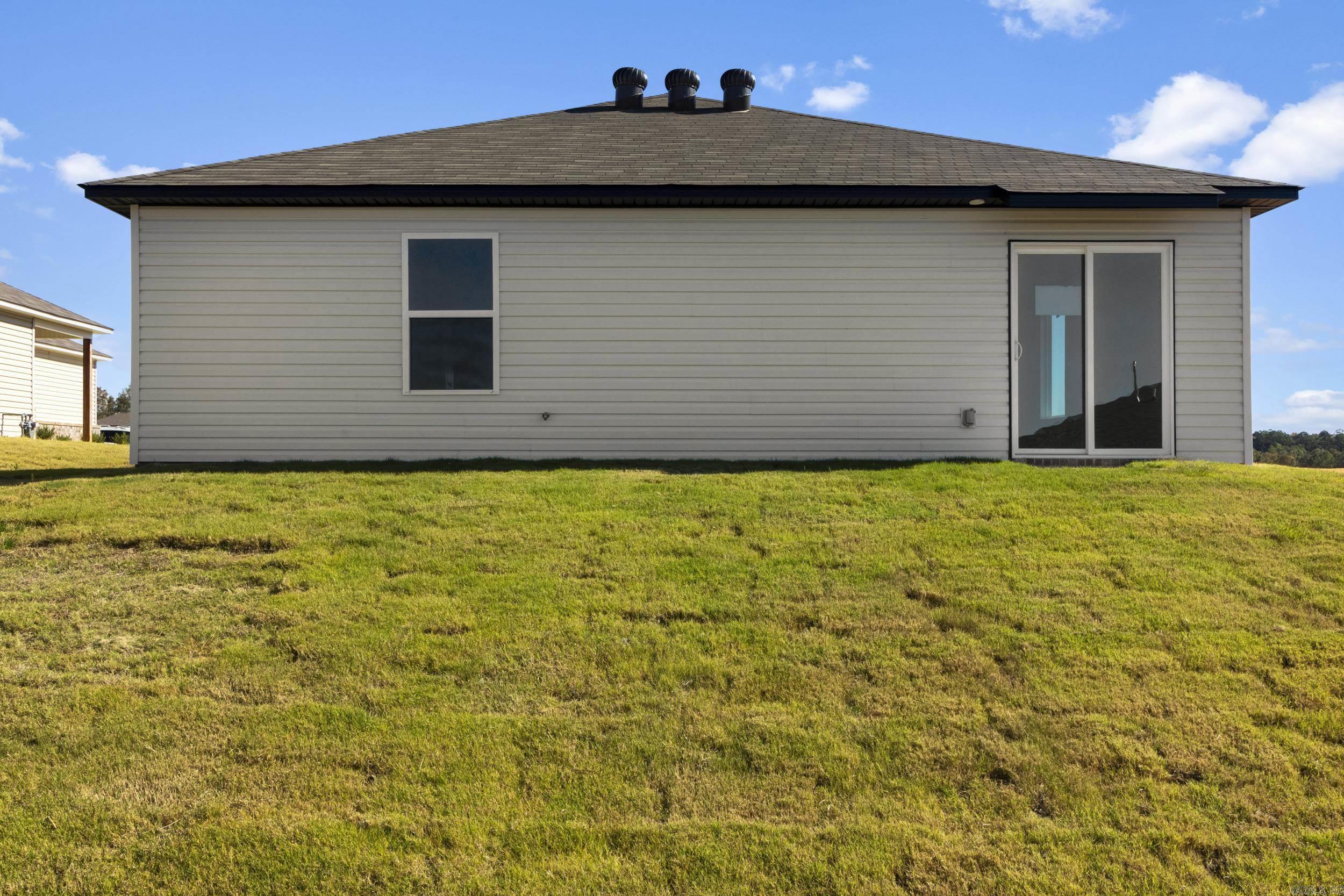 THE MEADOWS - Residential