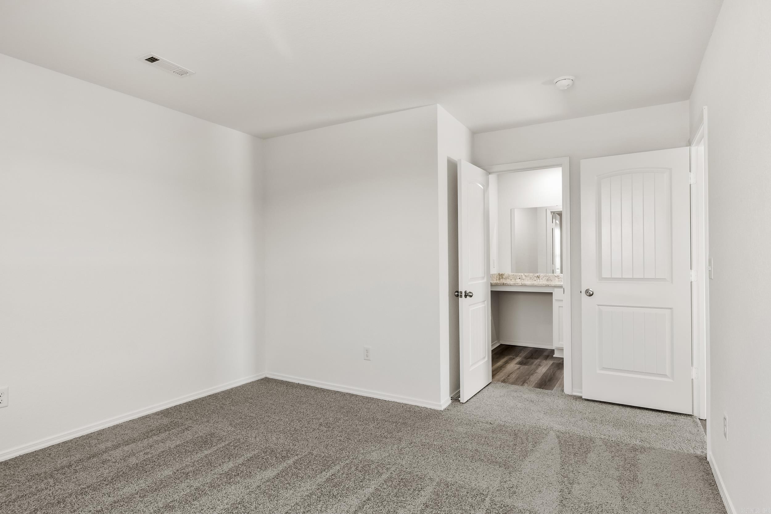 THE MEADOWS - Residential