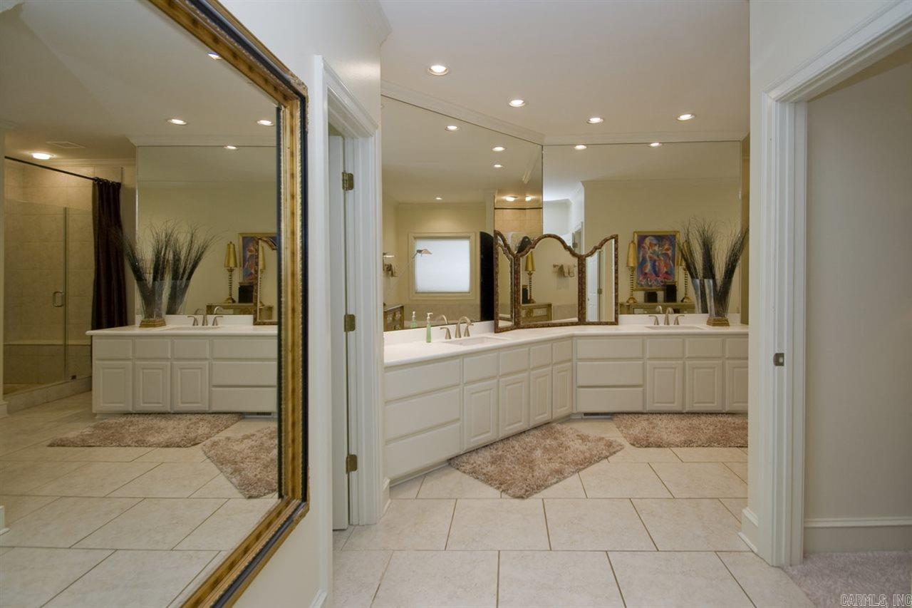HICKORY CREEK - Residential