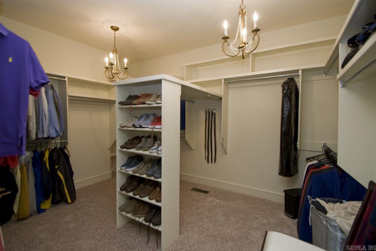 HICKORY CREEK - Residential