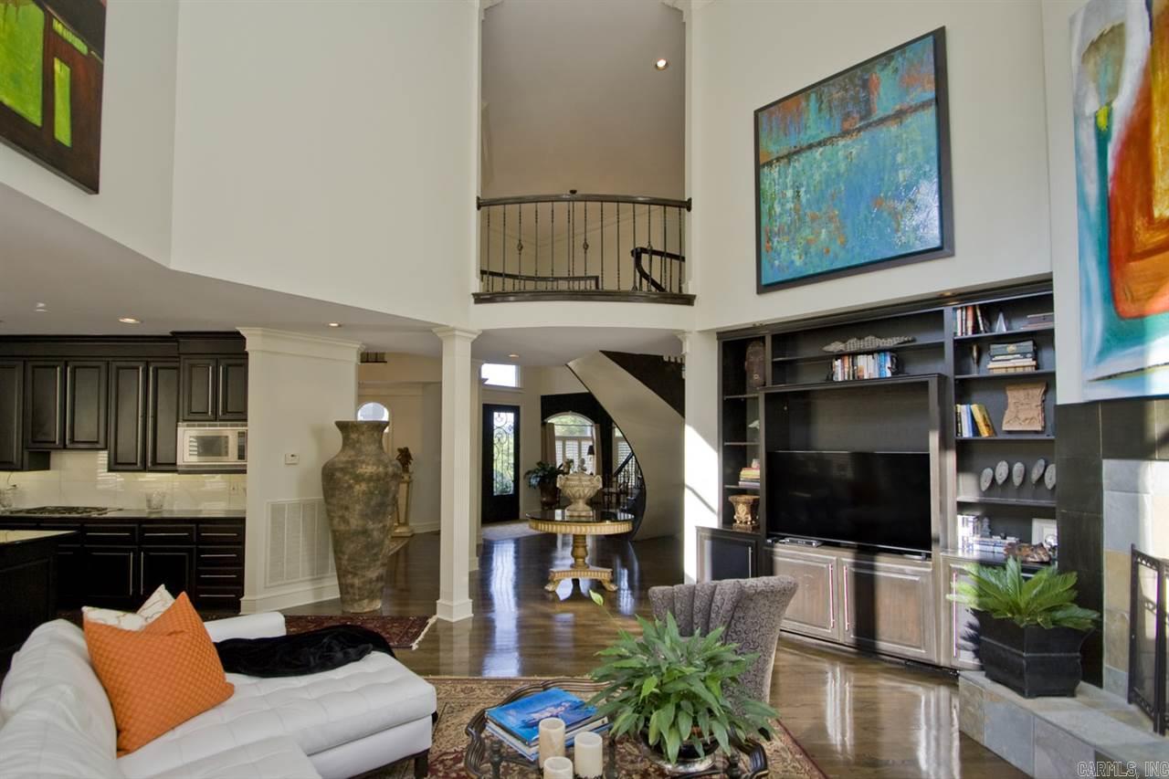 HICKORY CREEK - Residential