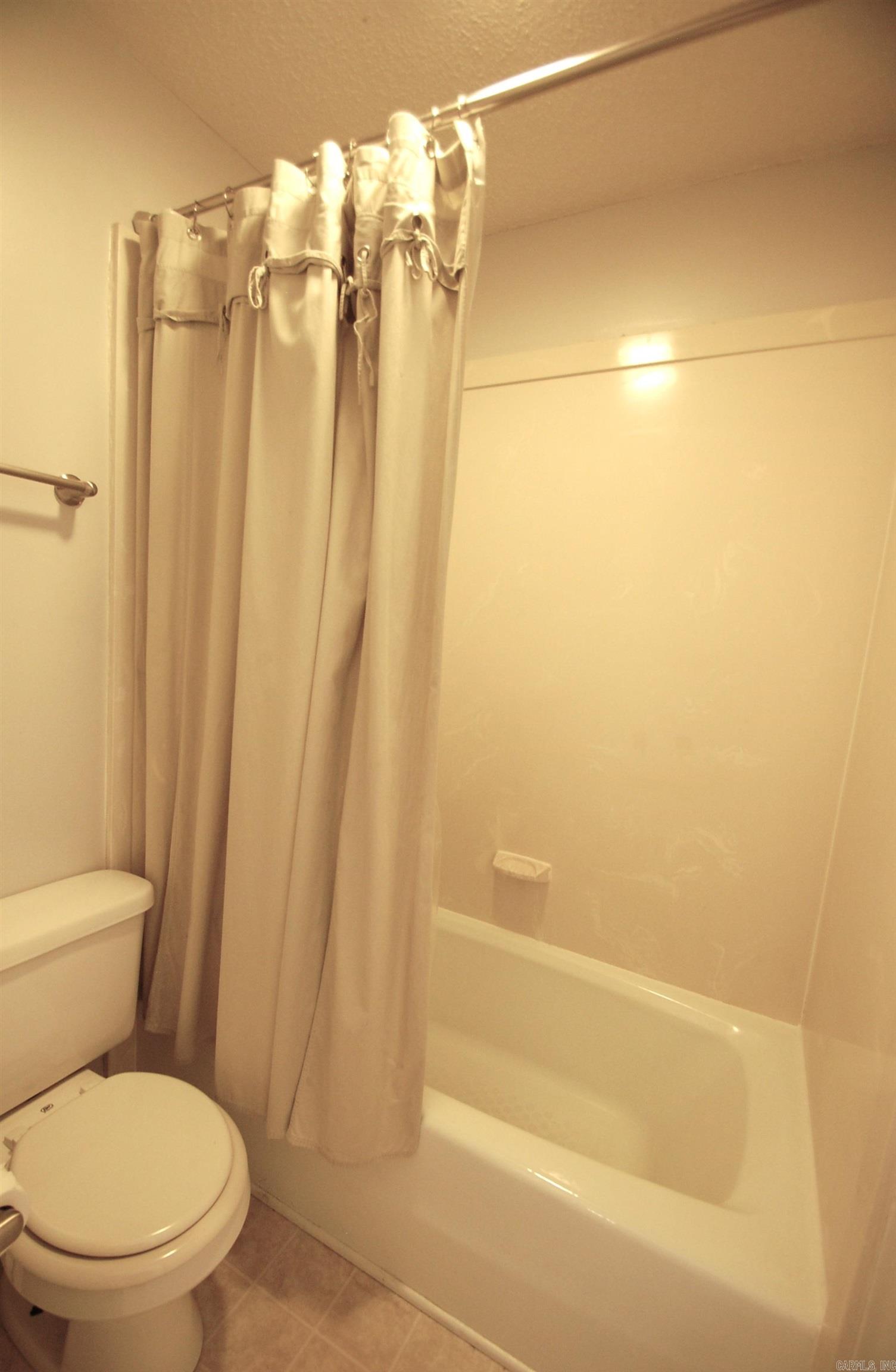 RIVERLAND - Residential