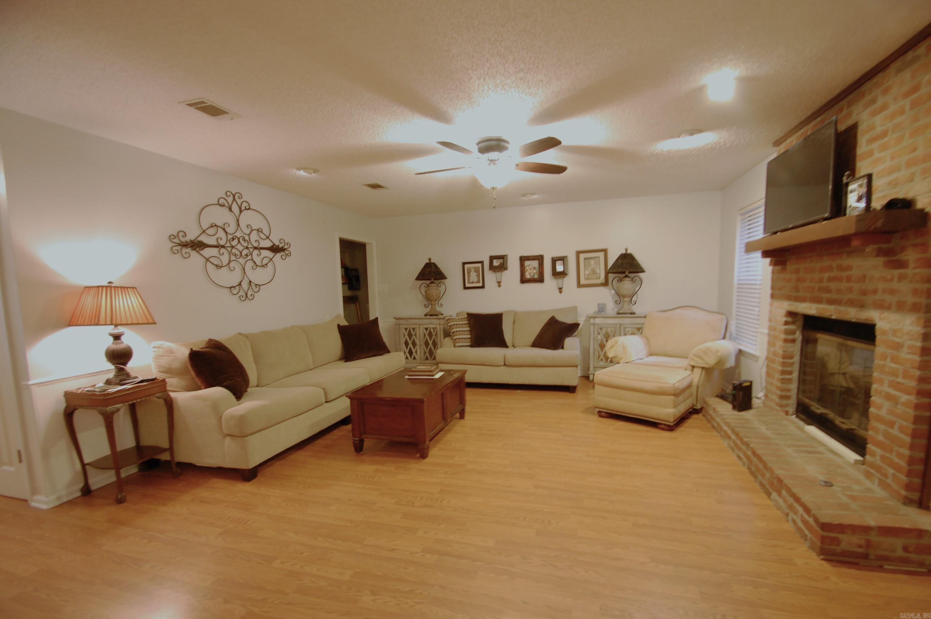 RIVERLAND - Residential