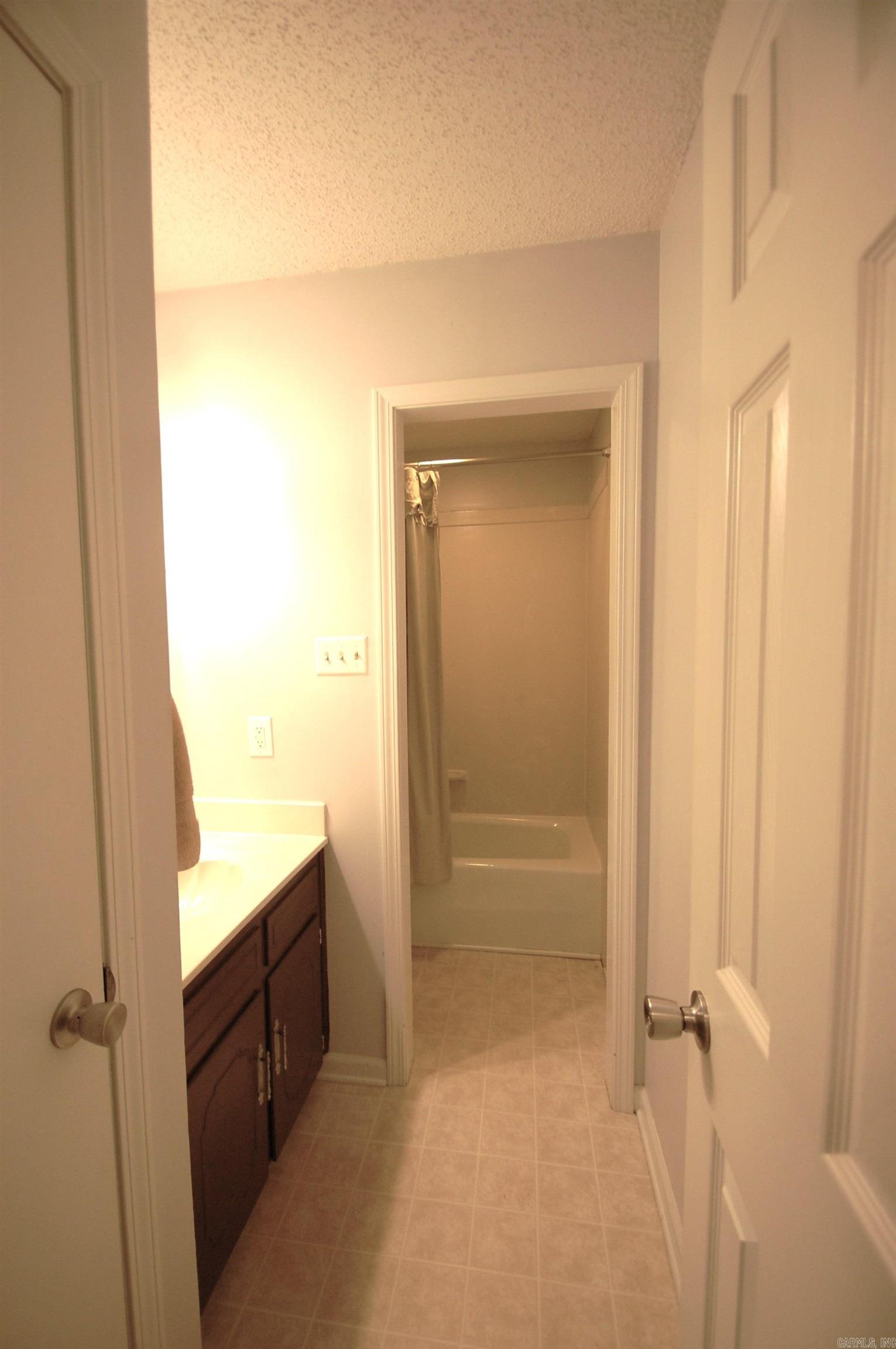 RIVERLAND - Residential