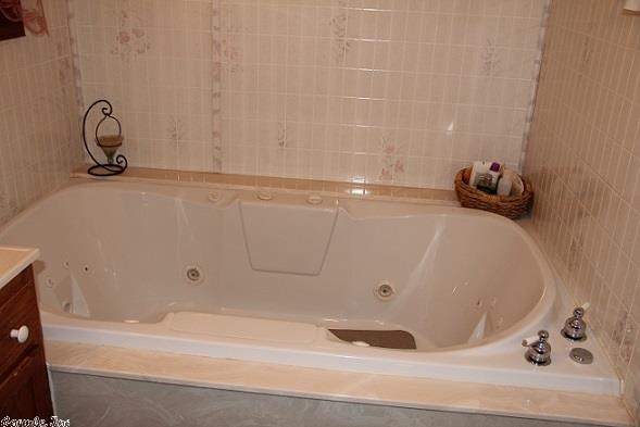 Howard Creek - Residential