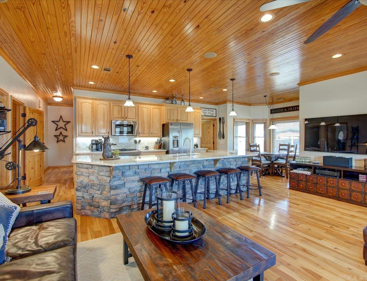 TAHOE LAKE ESTATES - Residential