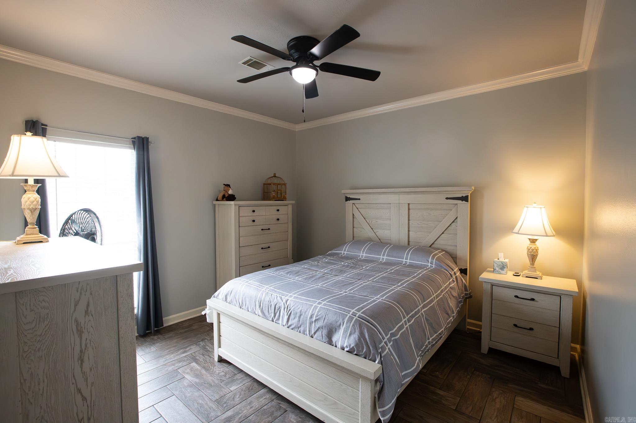 WEST POINTE - Residential