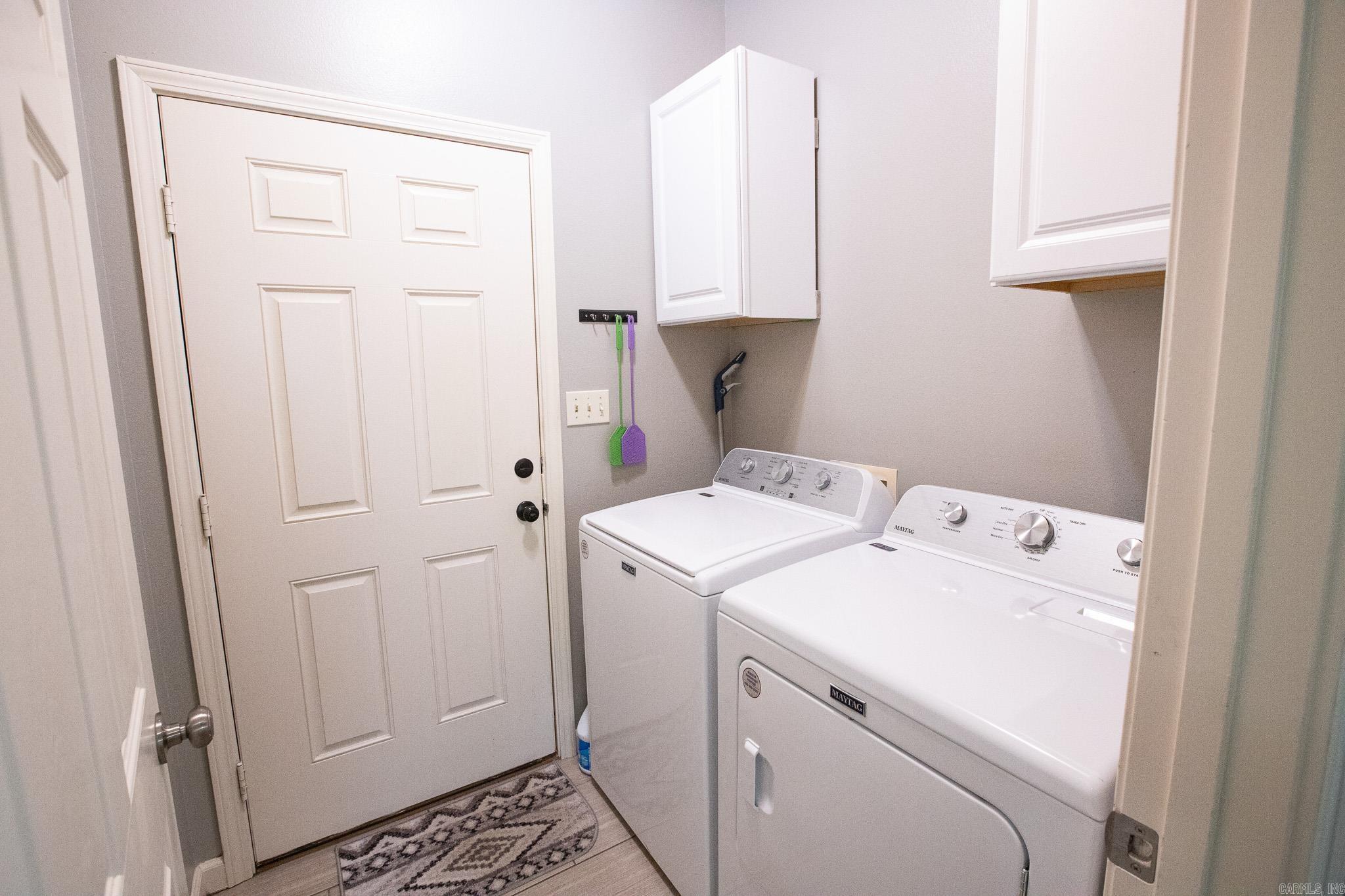 WEST POINTE - Residential