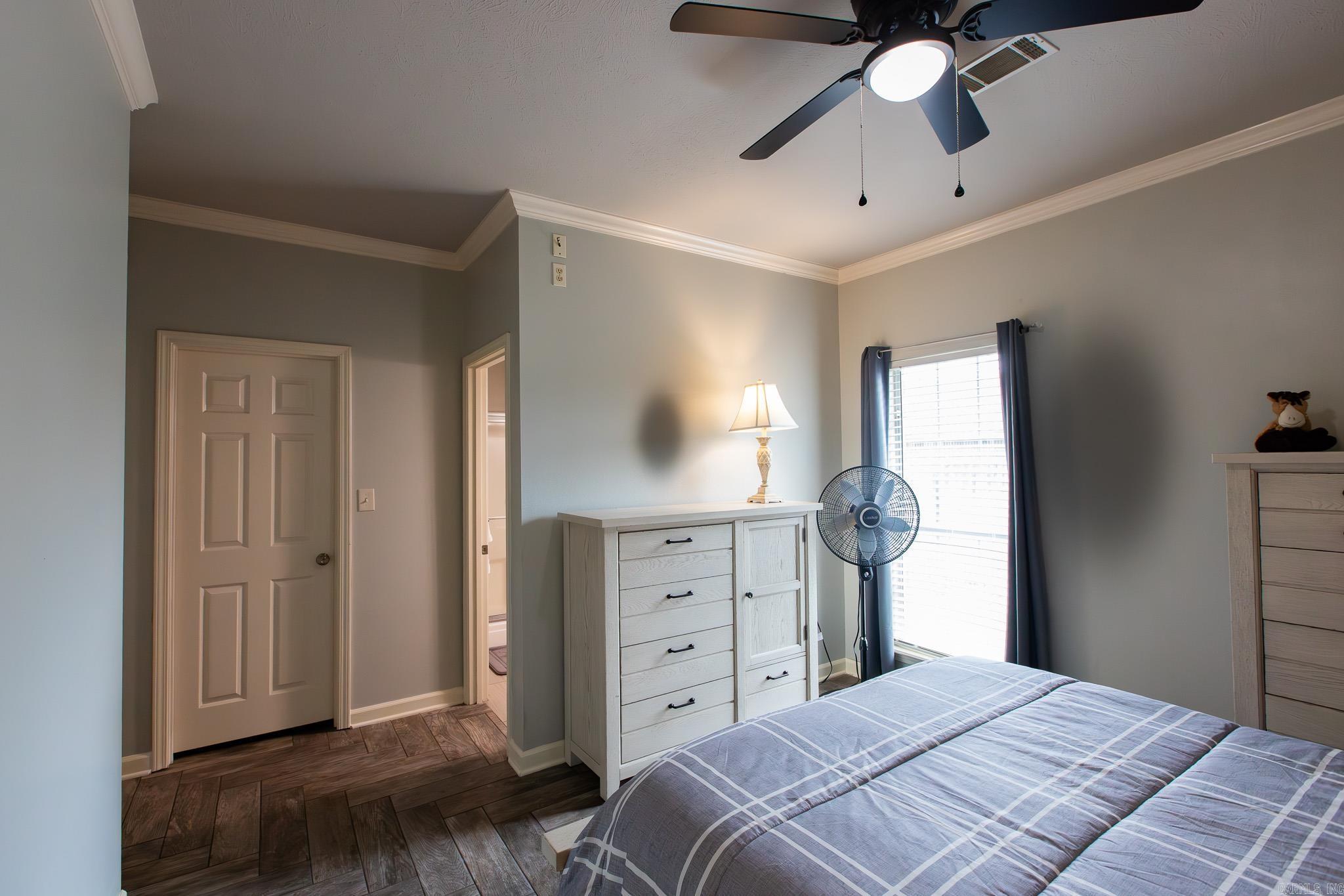 WEST POINTE - Residential