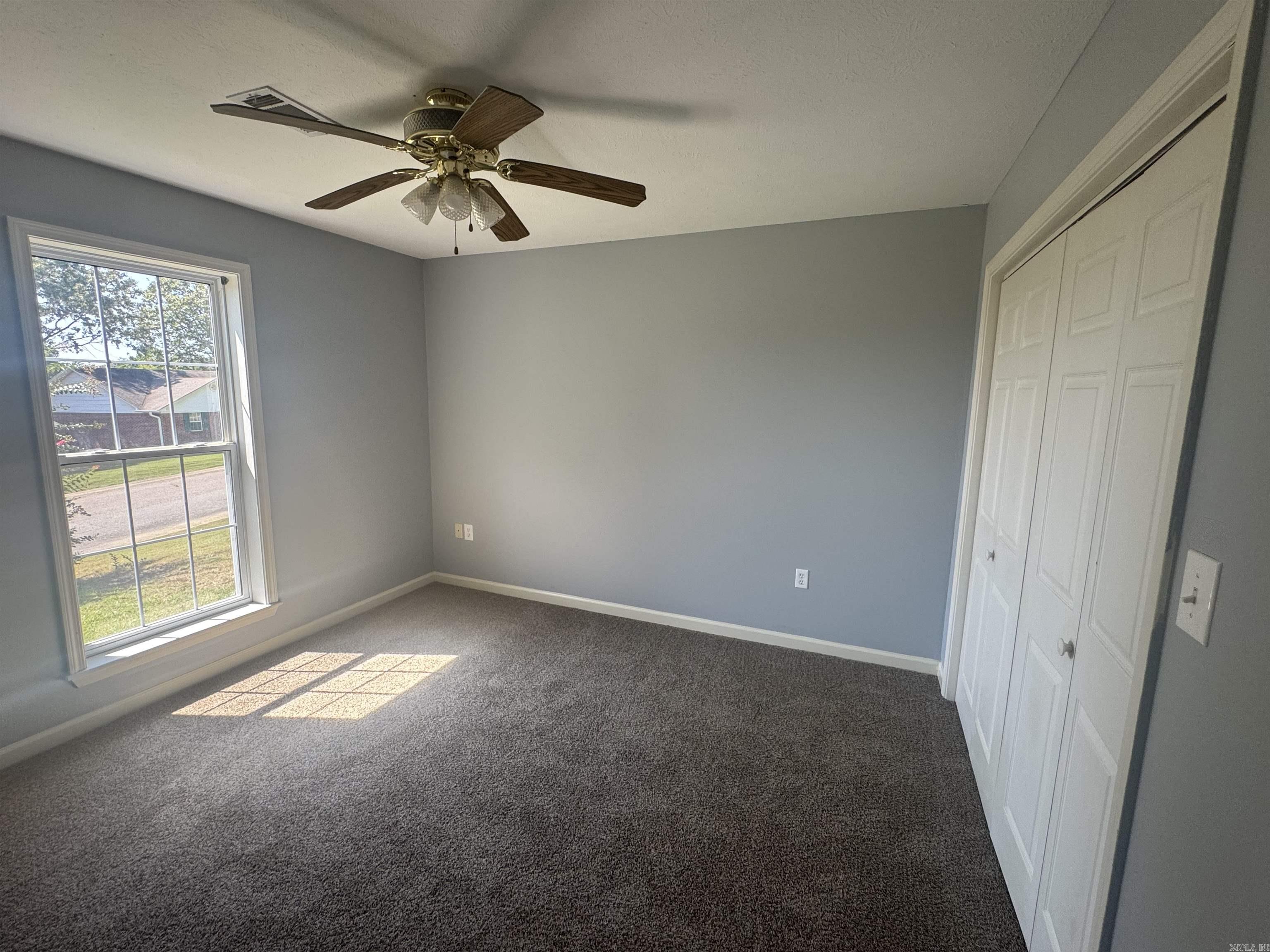 NORTHFIELD - Residential