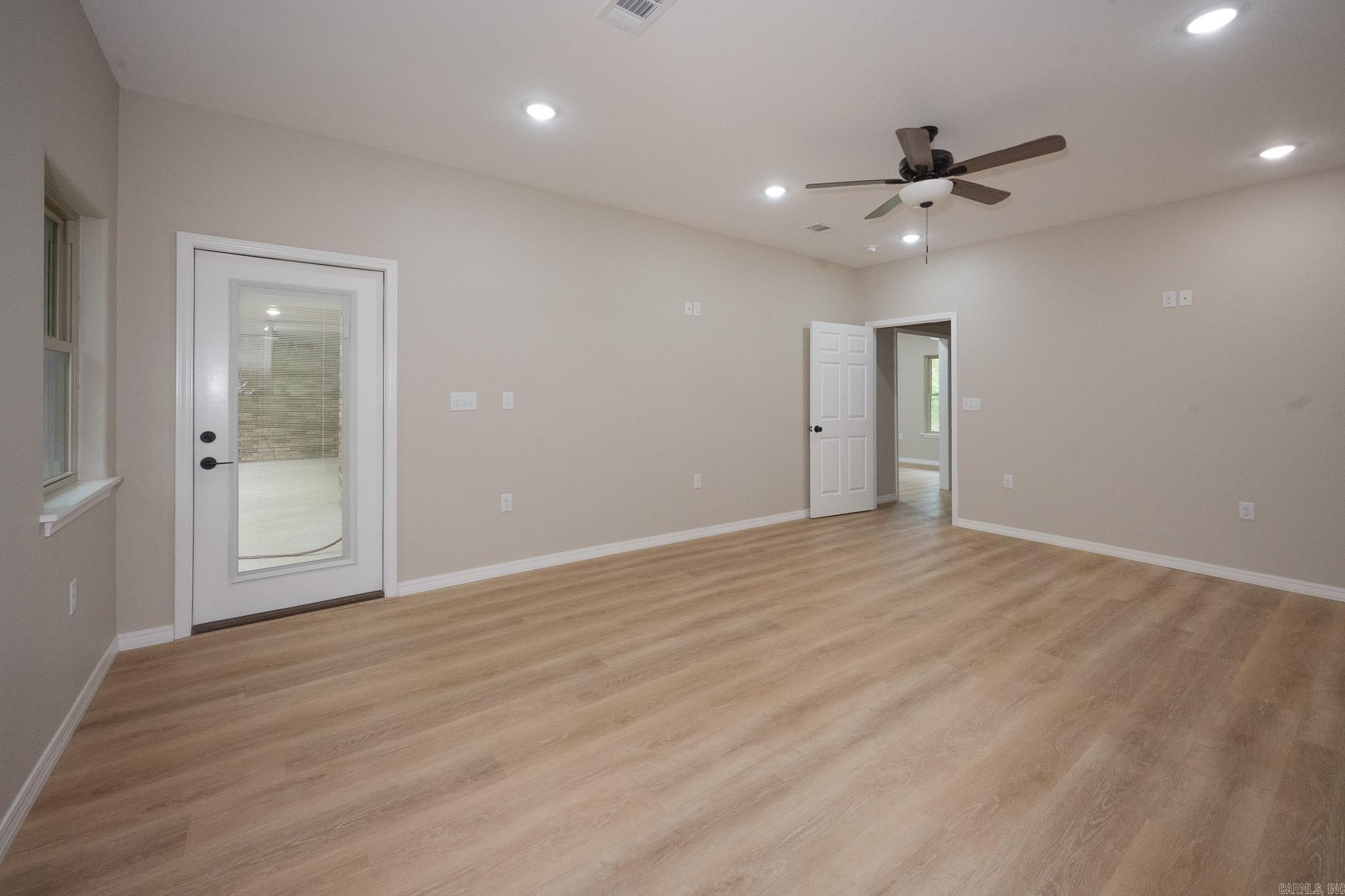 TIMBER RIDGE EAST - Residential